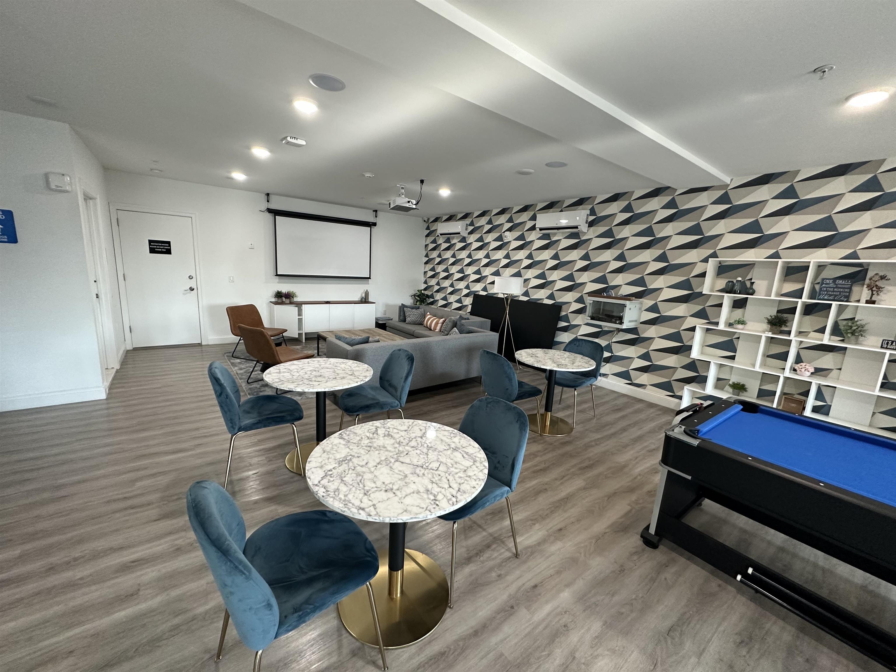 211 BALDWIN AVE Unit: 607