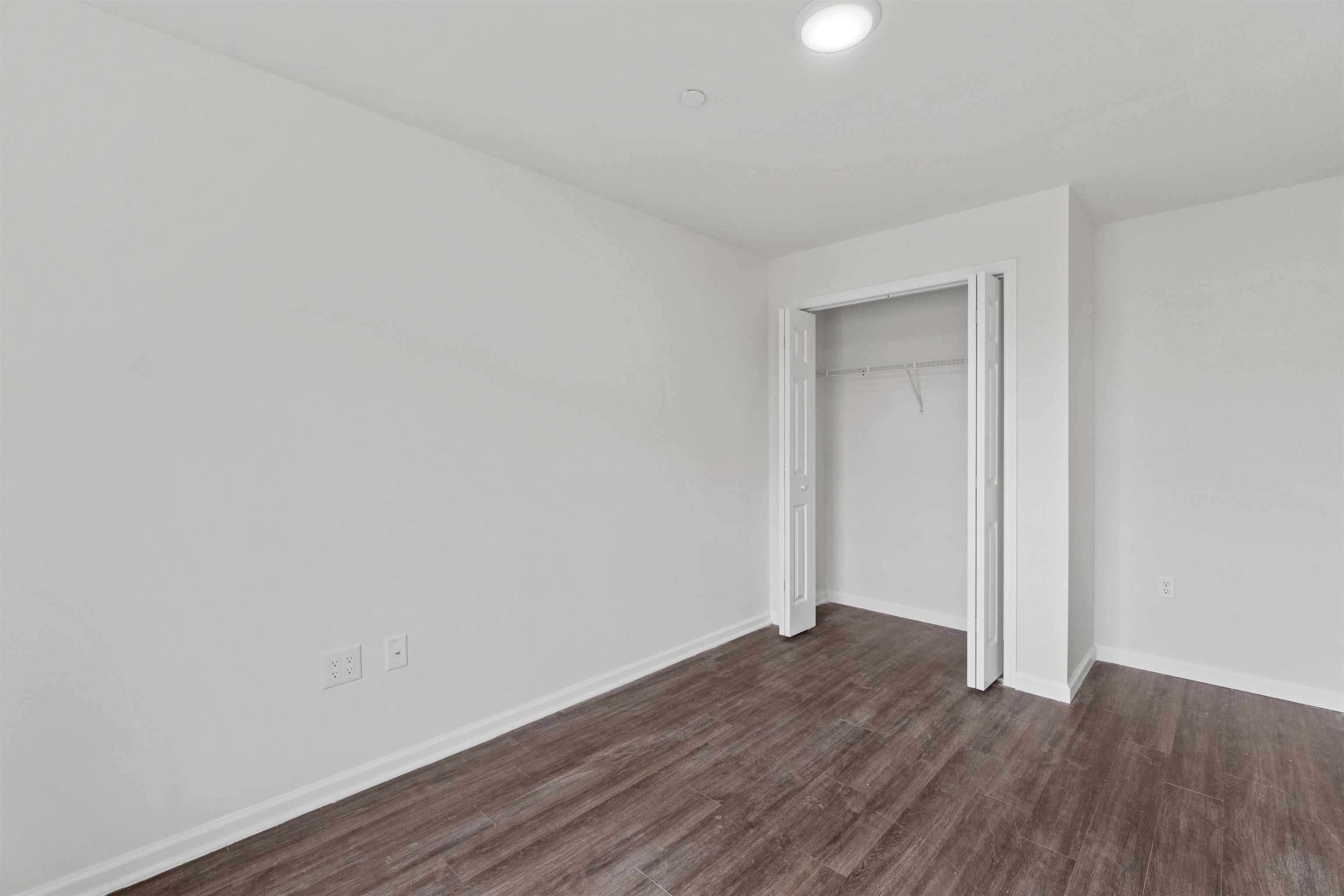 162-170 SOUTH ORANGE AVE Unit: 206