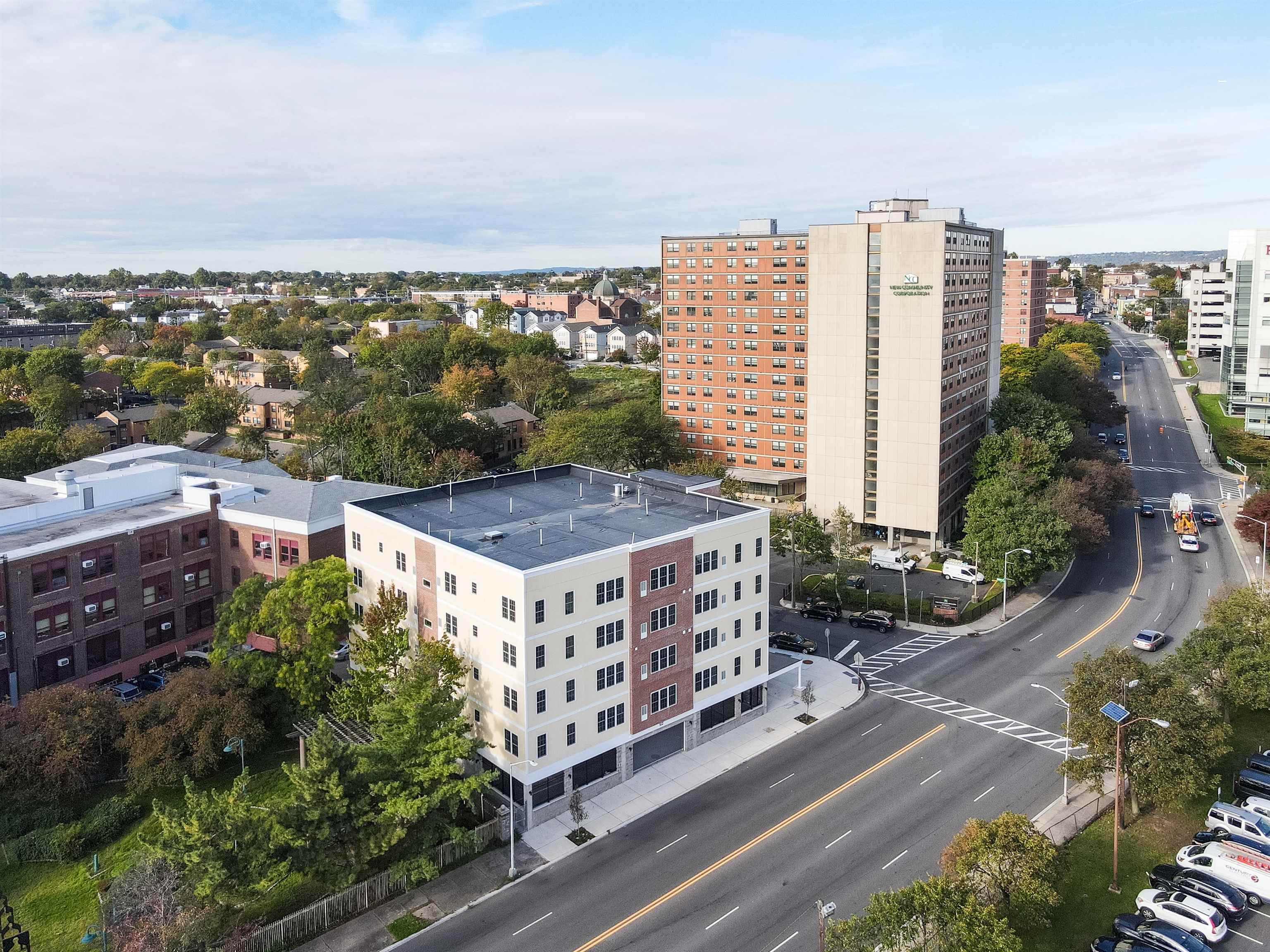 162-170 SOUTH ORANGE AVE Unit: 206