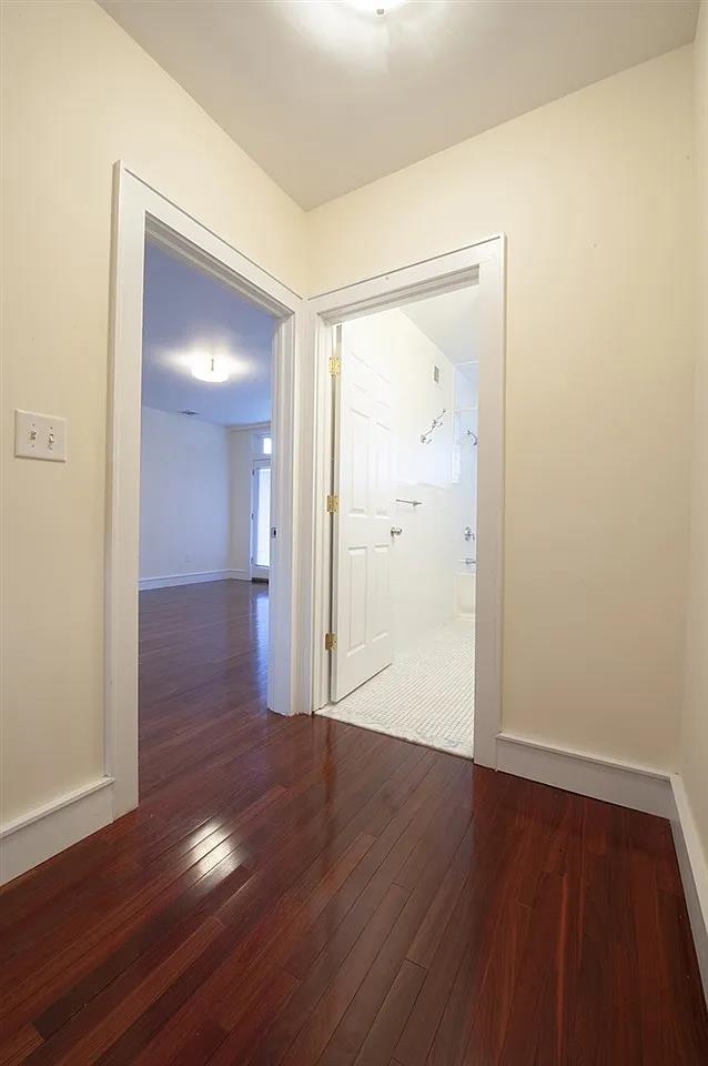 414 OGDEN AVE Unit: 1