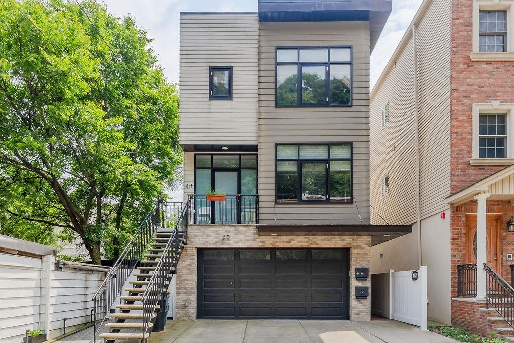 20 WEST 19TH ST Unit: 4A