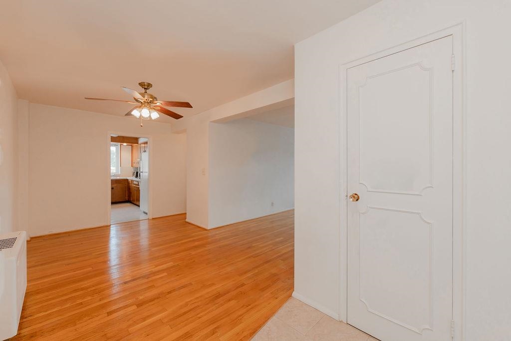 70 WEST 32ND ST Unit: 3E