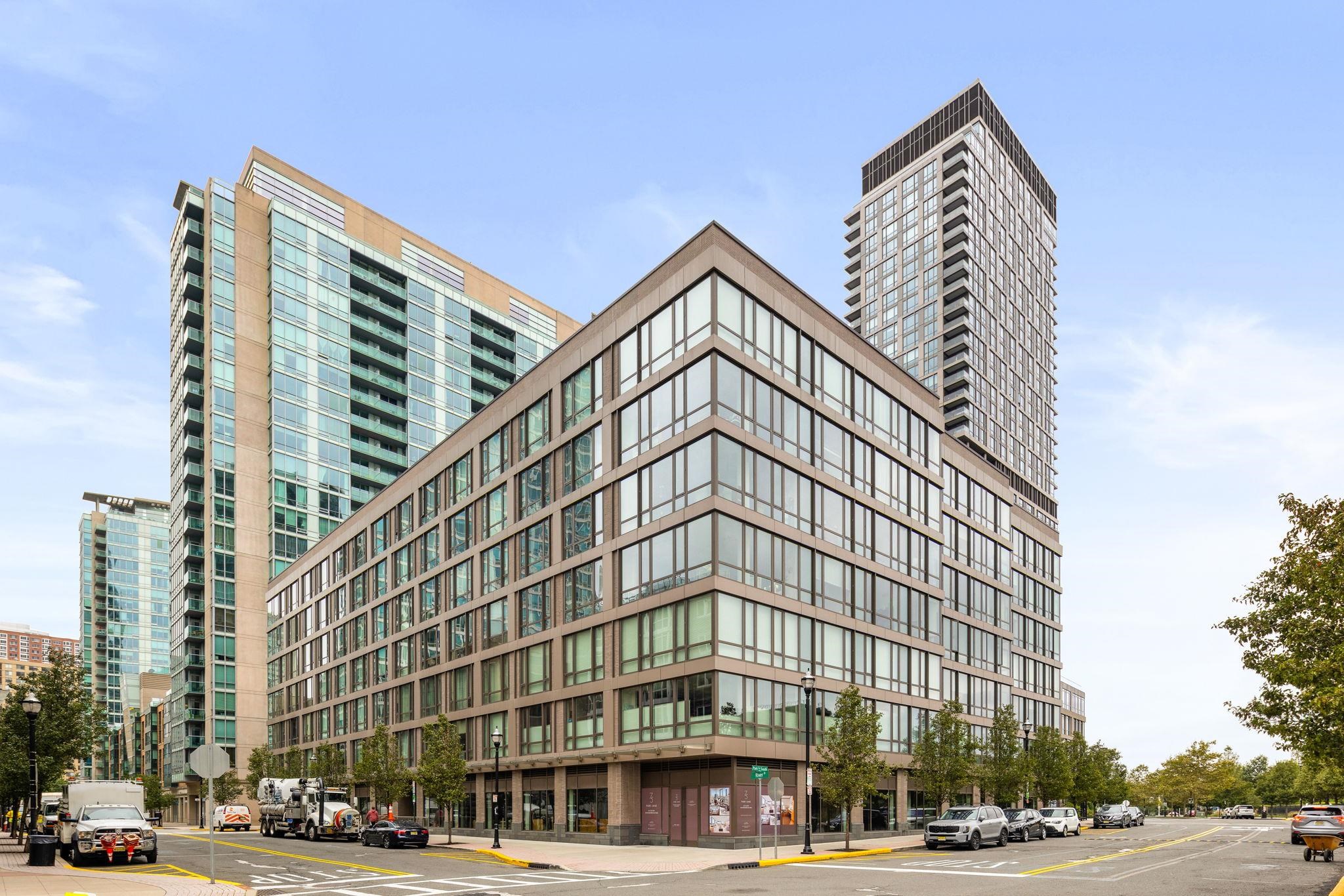 2 SHORE LANE Unit: 710