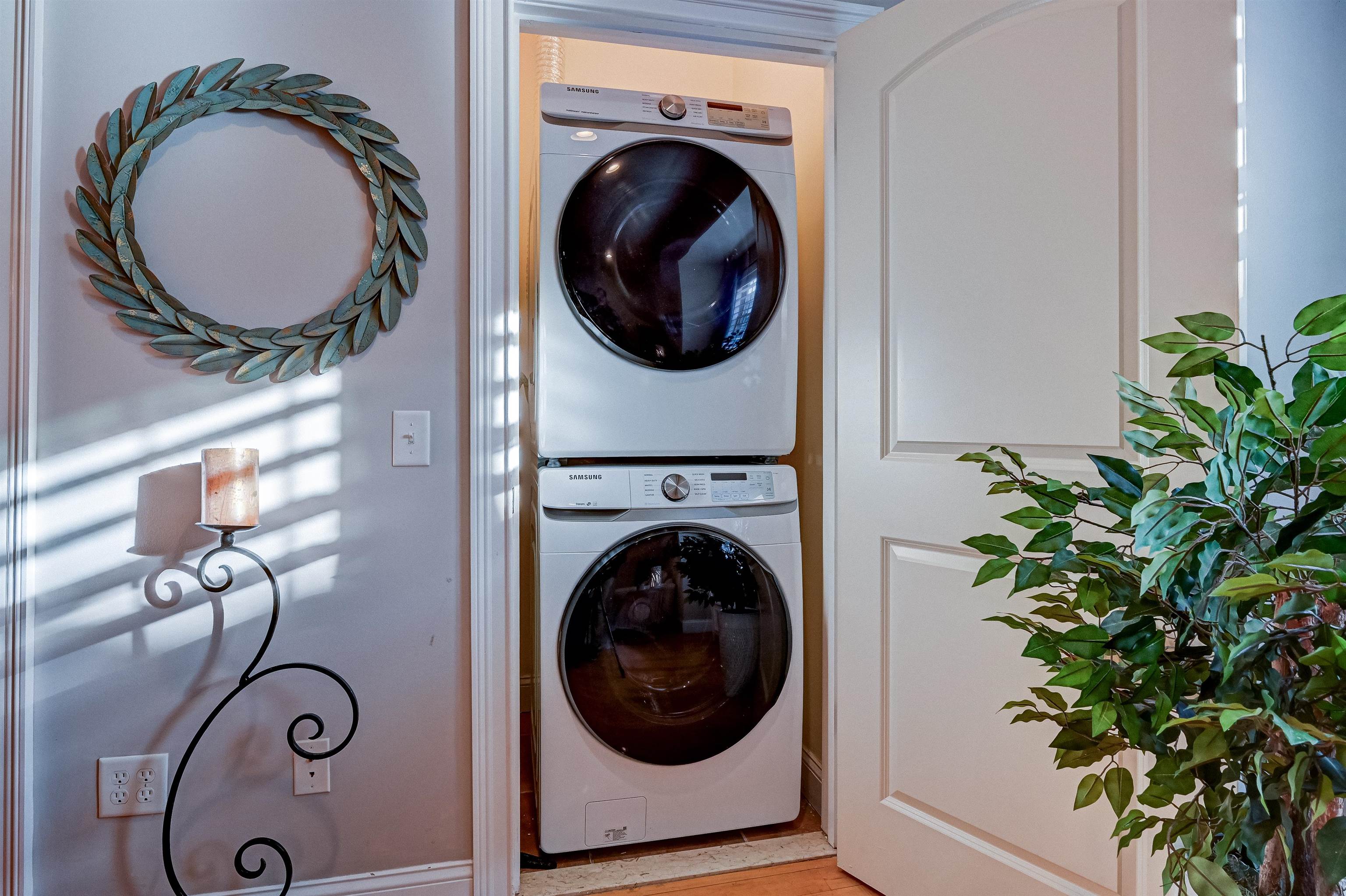 151 AVENUE C Unit: 301