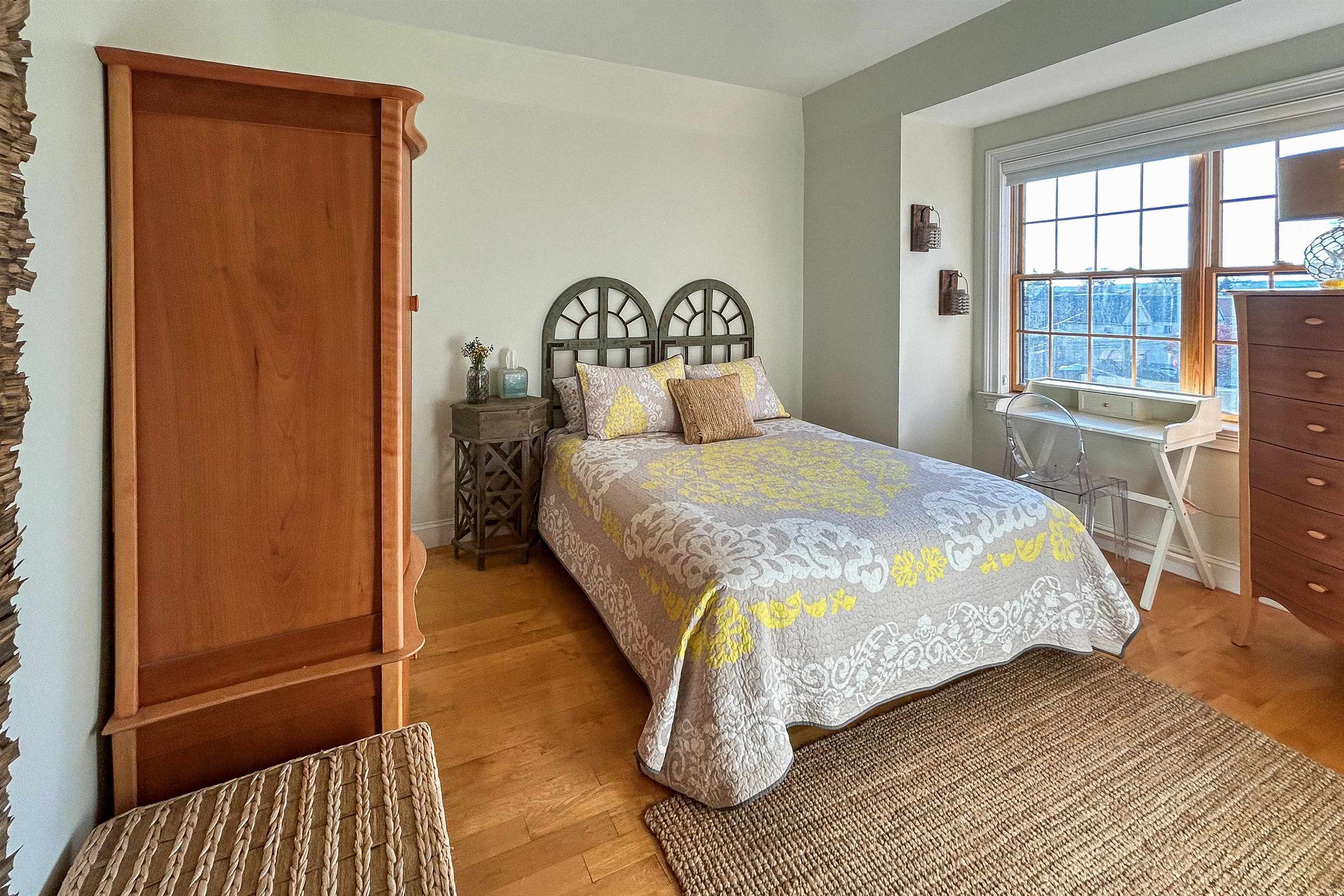 151 AVENUE C Unit: 301