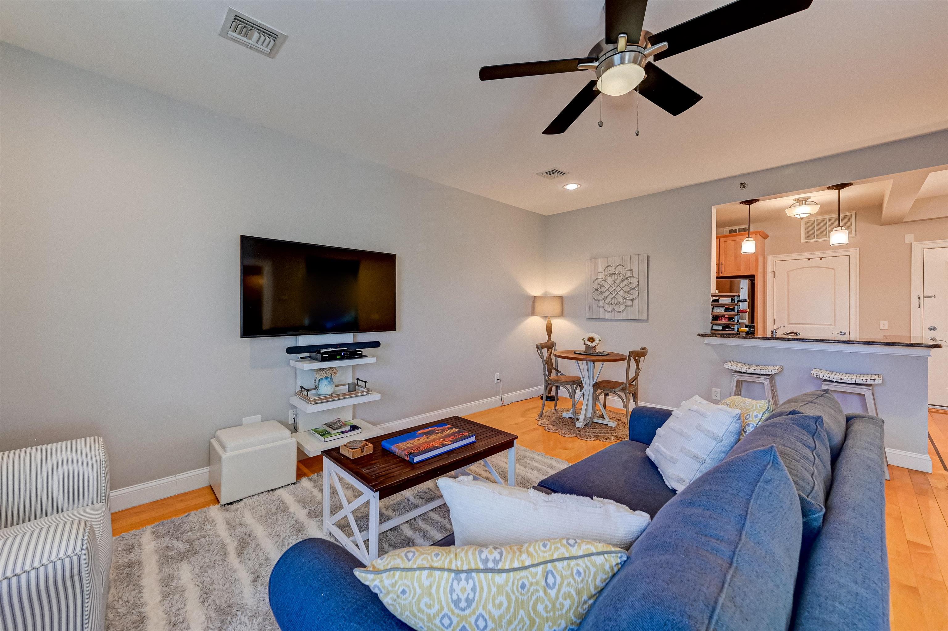 151 AVENUE C Unit: 301