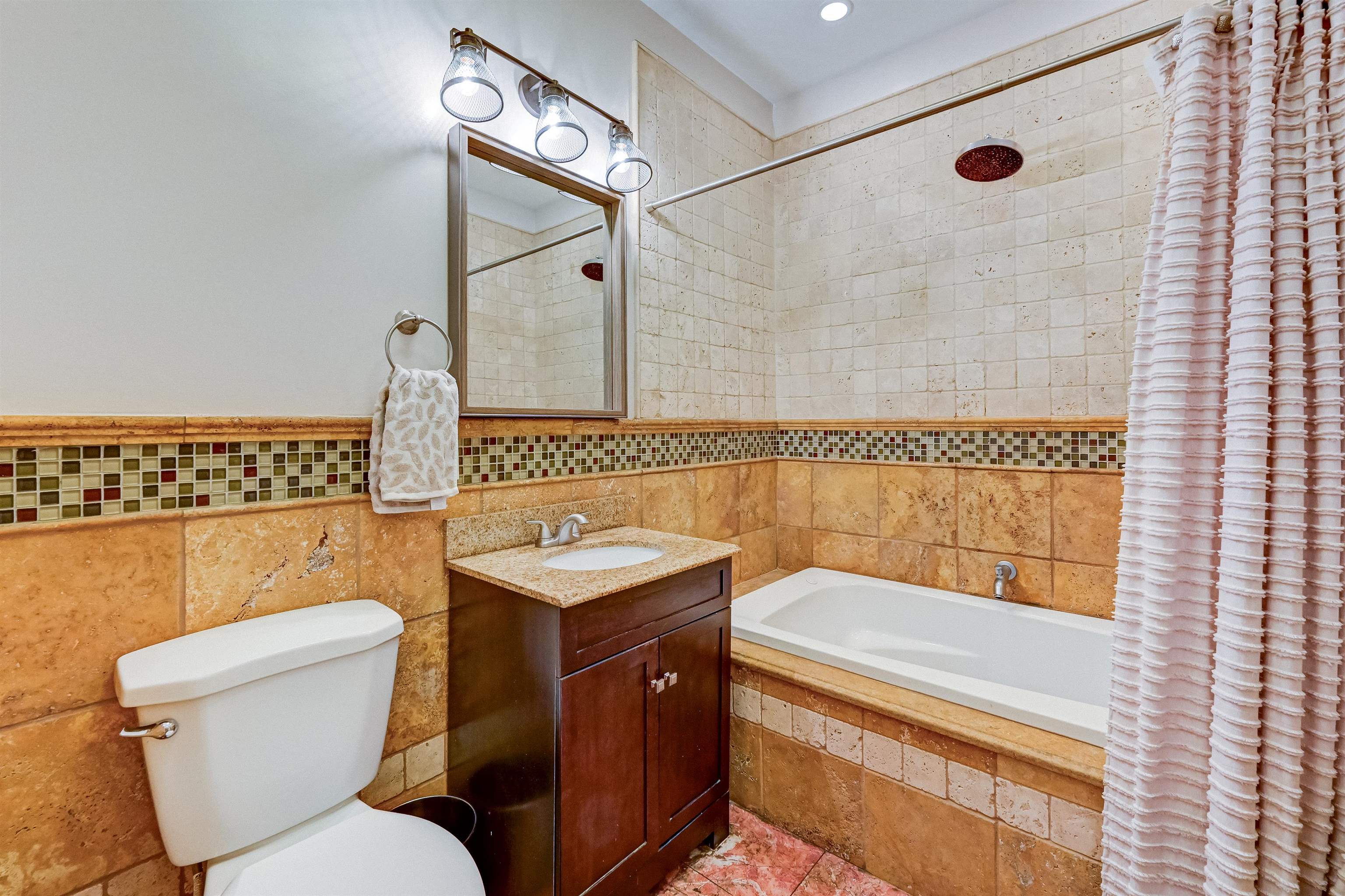 151 AVENUE C Unit: 301