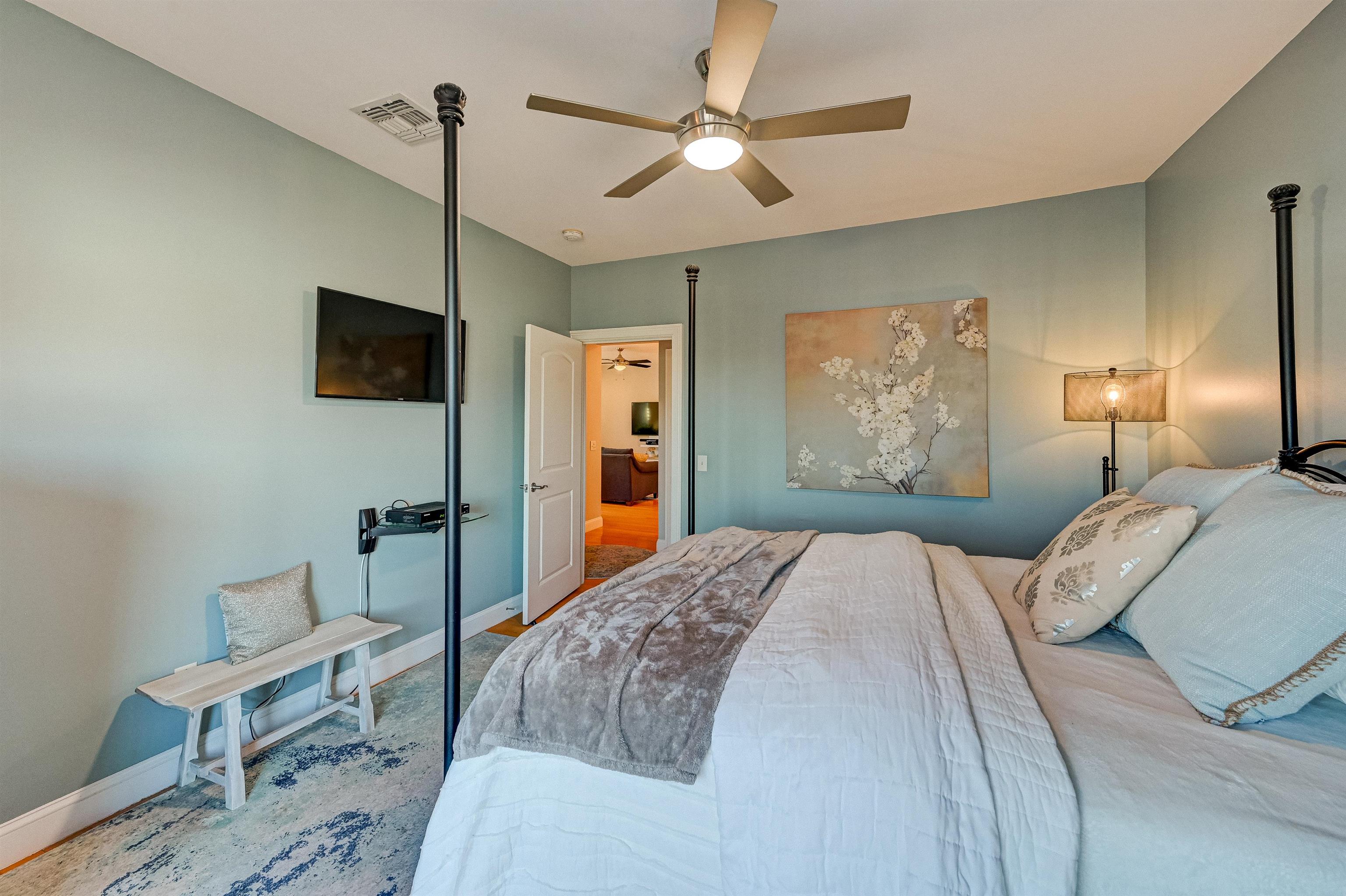 151 AVENUE C Unit: 301