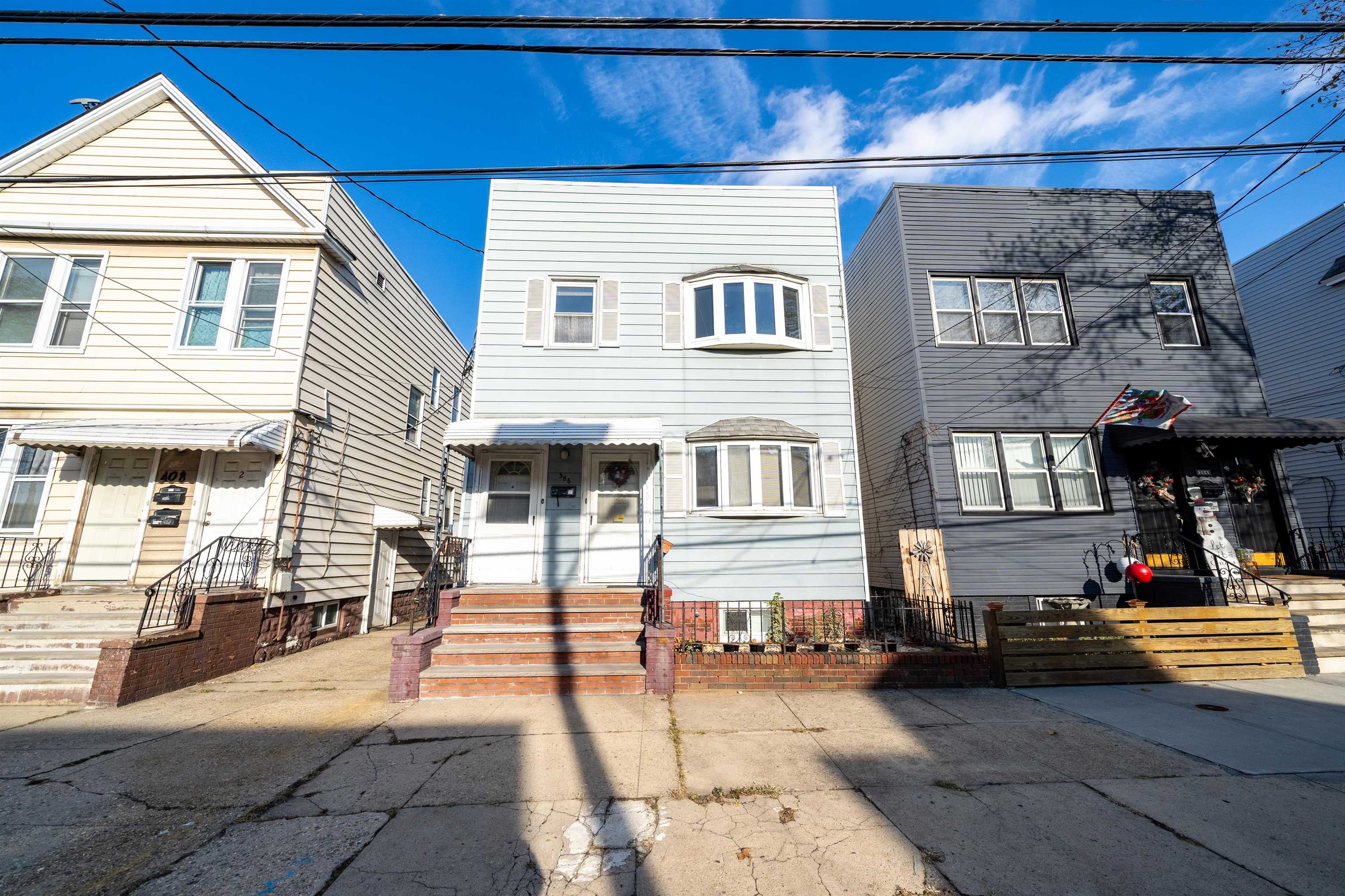 386 VAN NOSTRAND AVE Unit: 2