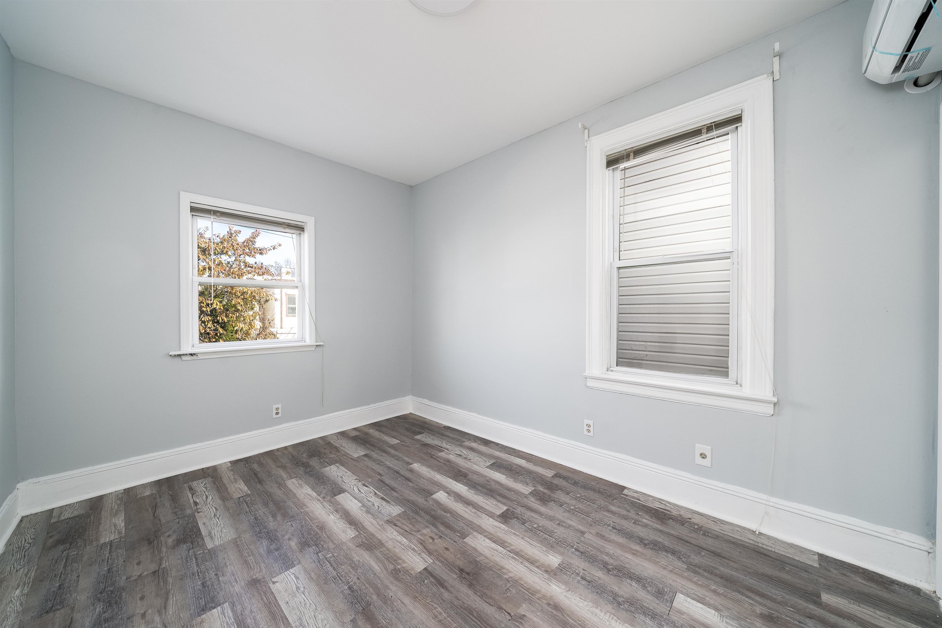 386 VAN NOSTRAND AVE Unit: 2