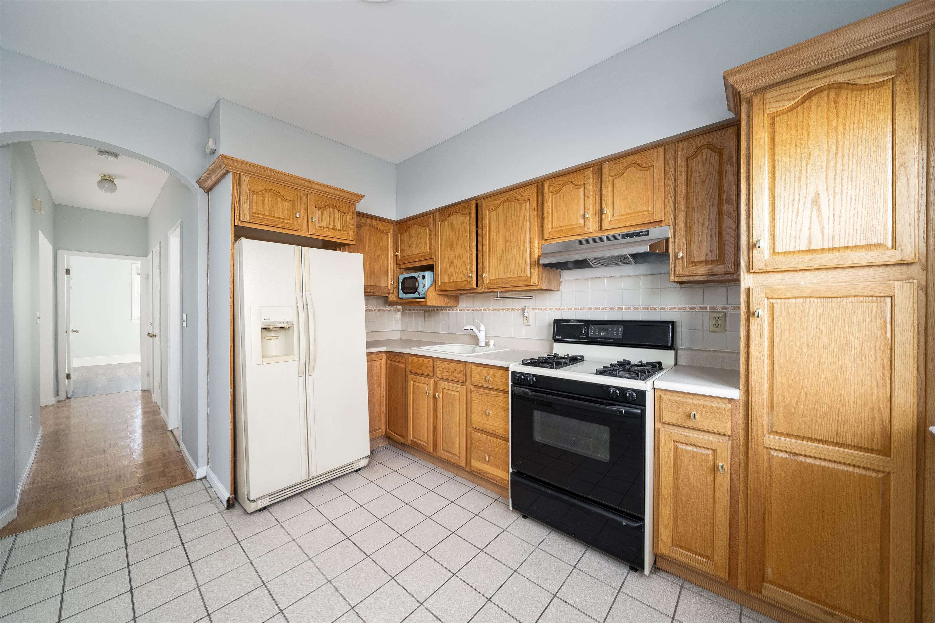 386 VAN NOSTRAND AVE Unit: 2