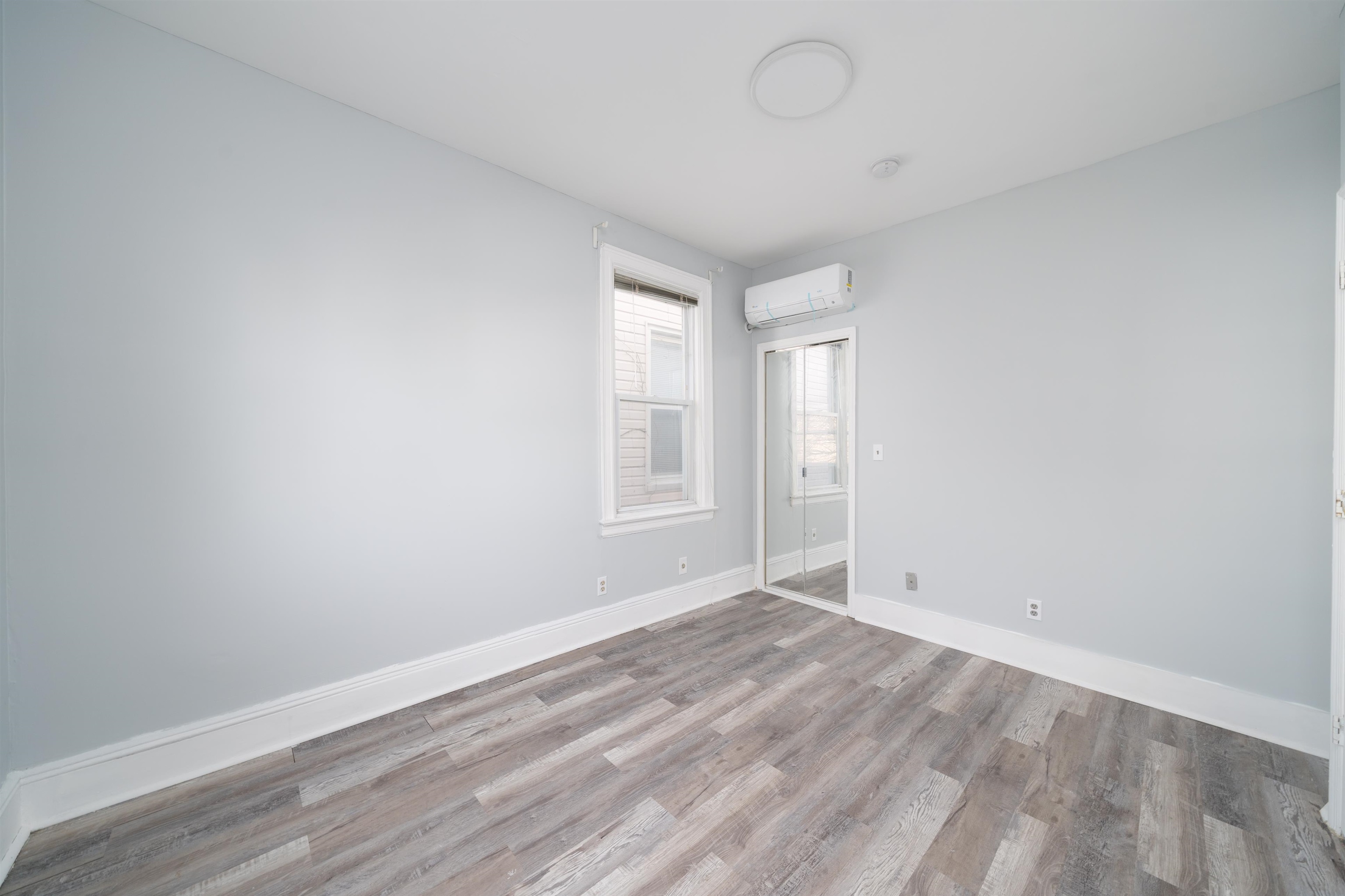 386 VAN NOSTRAND AVE Unit: 2