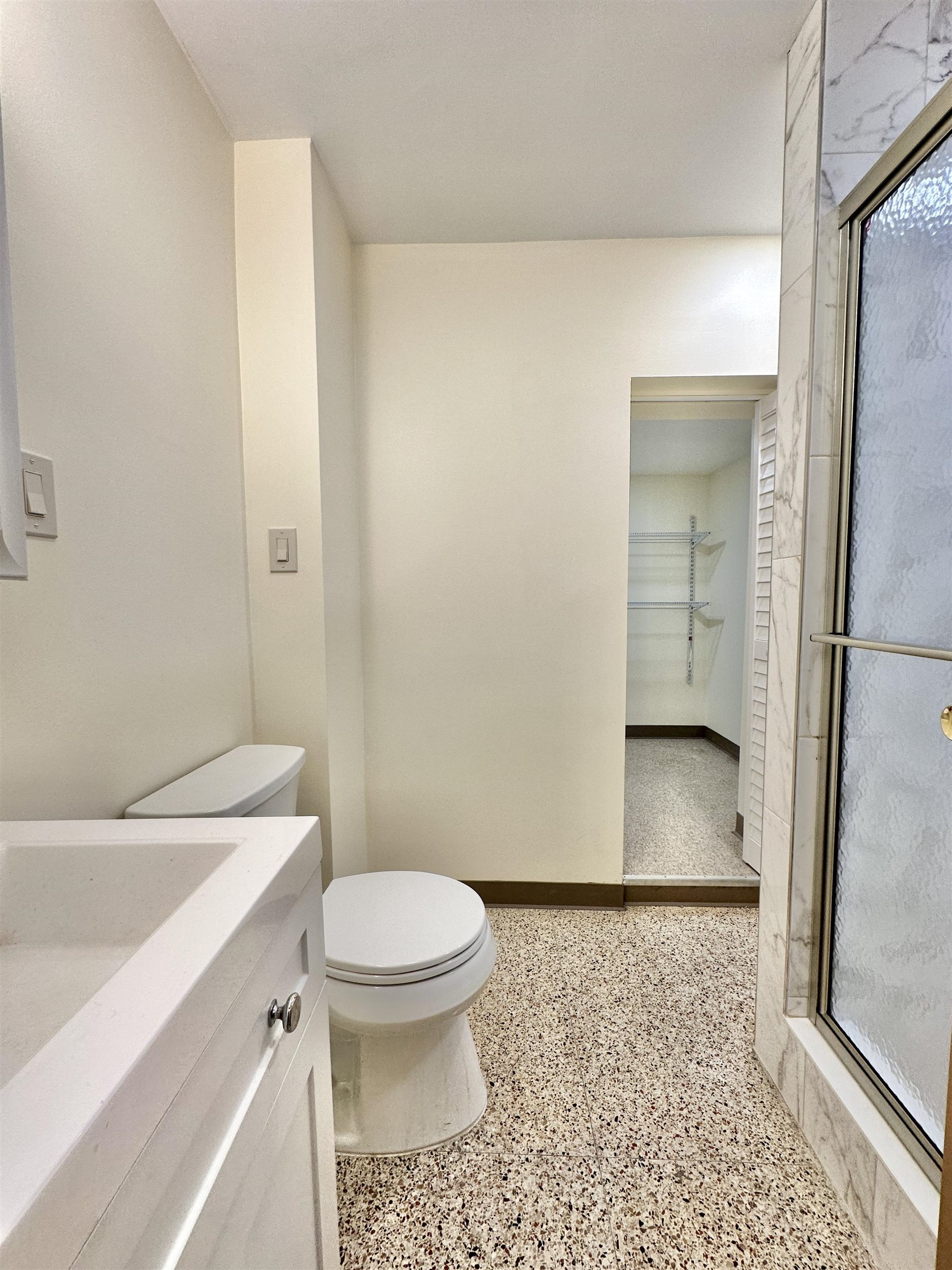 902 WASHINGTON ST Unit: G