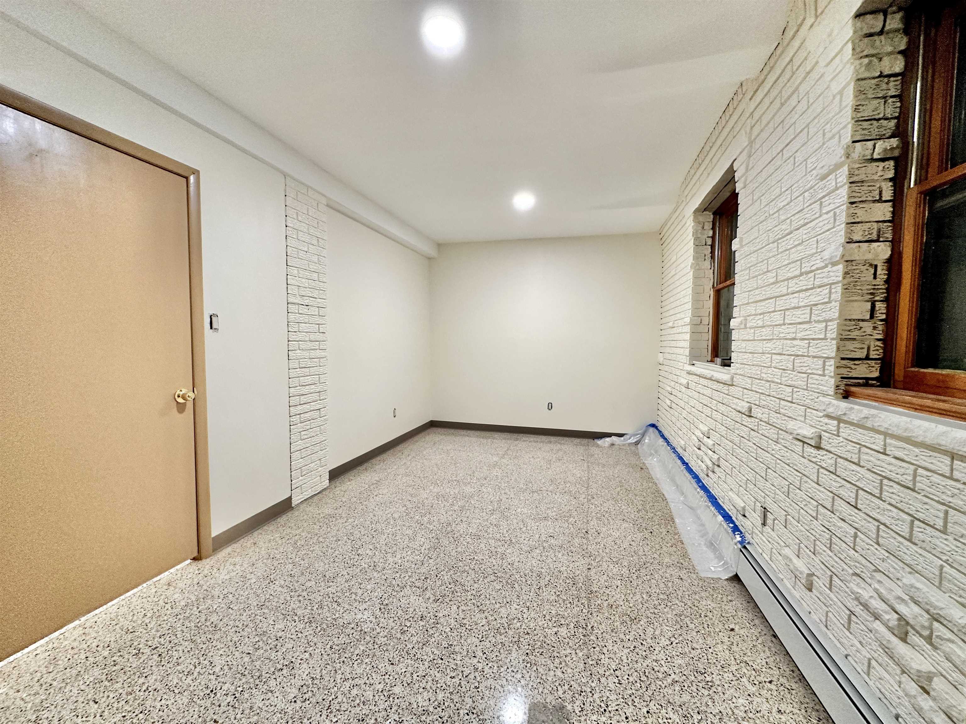 902 WASHINGTON ST Unit: G