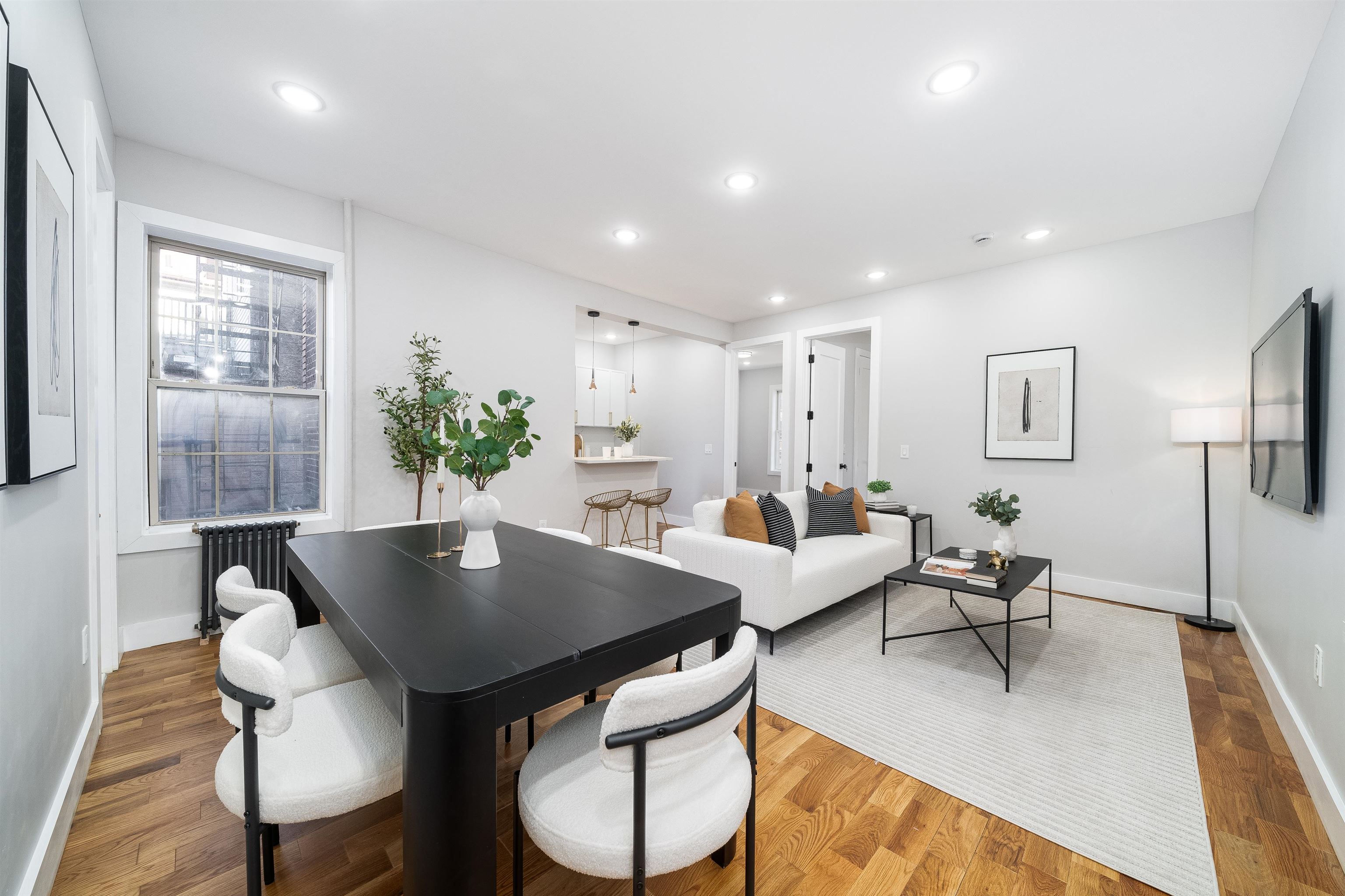 2677 KENNEDY BLVD Unit: 5