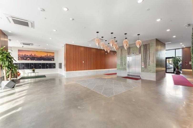 1 FLAGSHIP ST Unit: 522