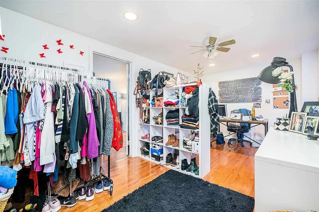 111 WEBSTER AVE Unit: 1