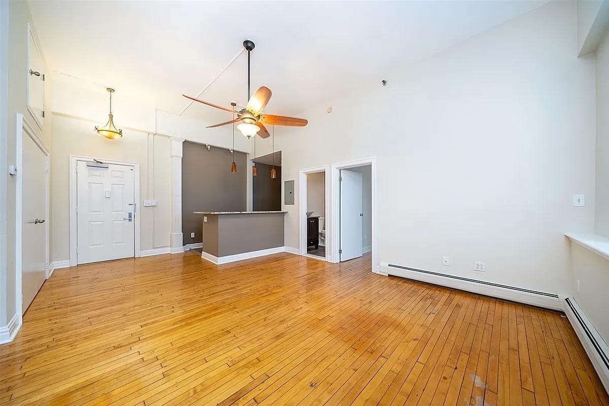 501 ADAMS ST Unit: 3H