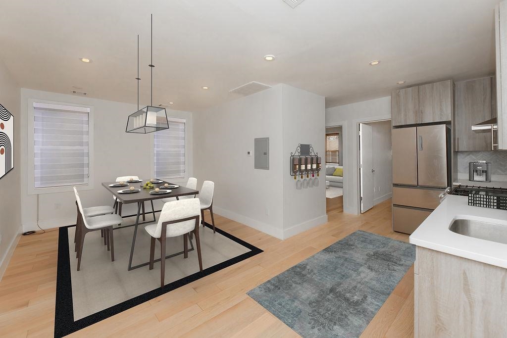 203 PEARSALL AVE