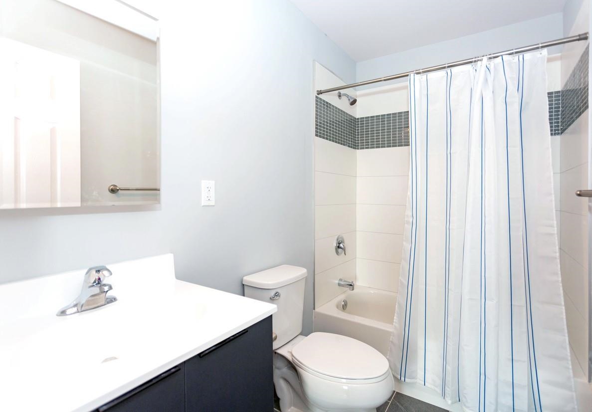 160 LAFAYETTE ST Unit: 52209