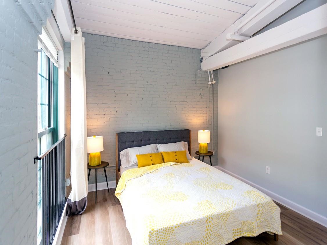 160 LAFAYETTE ST Unit: 52209