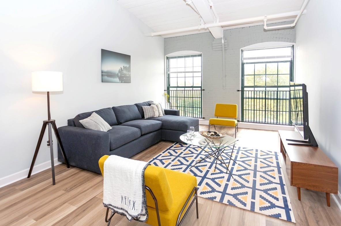 160 LAFAYETTE ST Unit: 52209