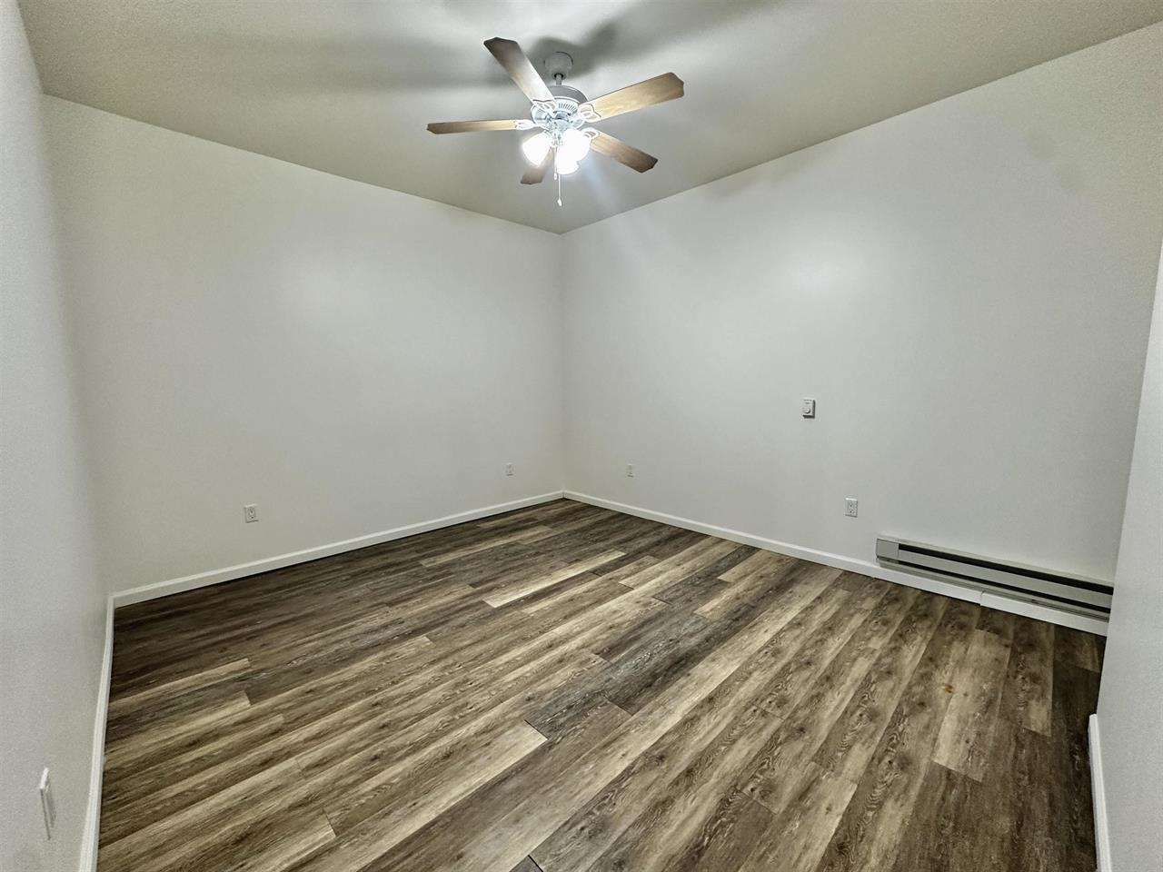 549 PAVONIA AVE Unit: 1 & 2