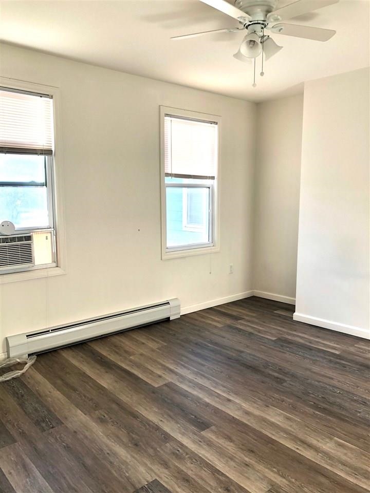 549 PAVONIA AVE Unit: 1 & 2