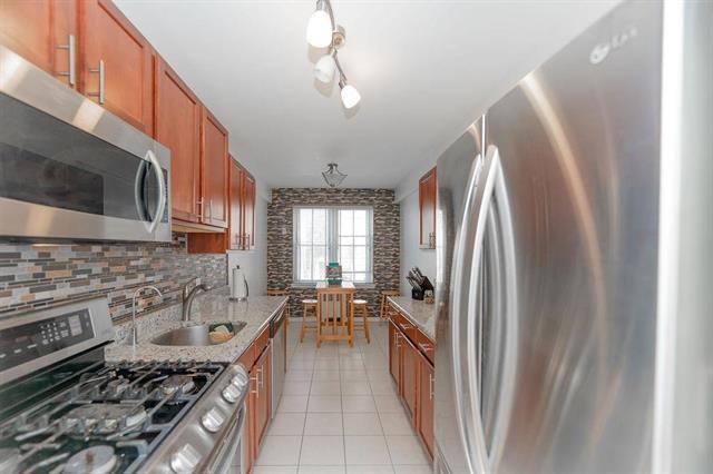 2520 KENNEDY BLVD Unit: 1H