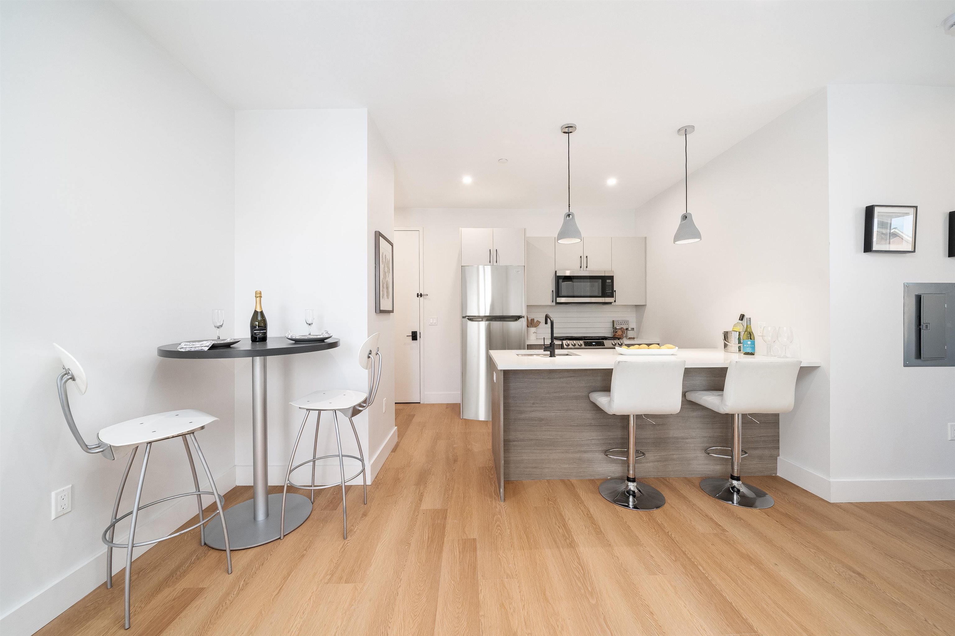 545 MARTIN LUTHER KING JR DR Unit: 501