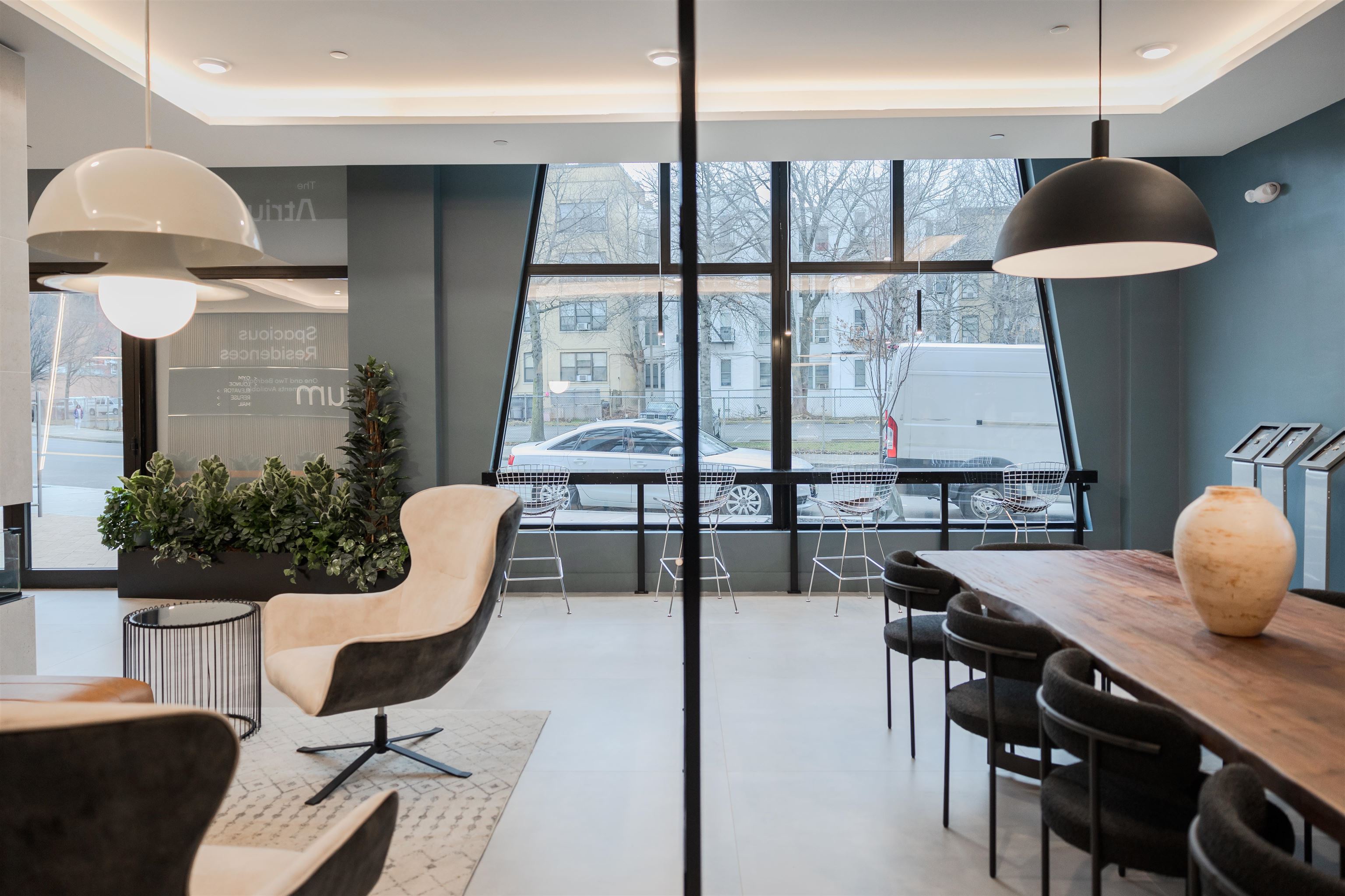 545 MARTIN LUTHER KING JR DR Unit: 501