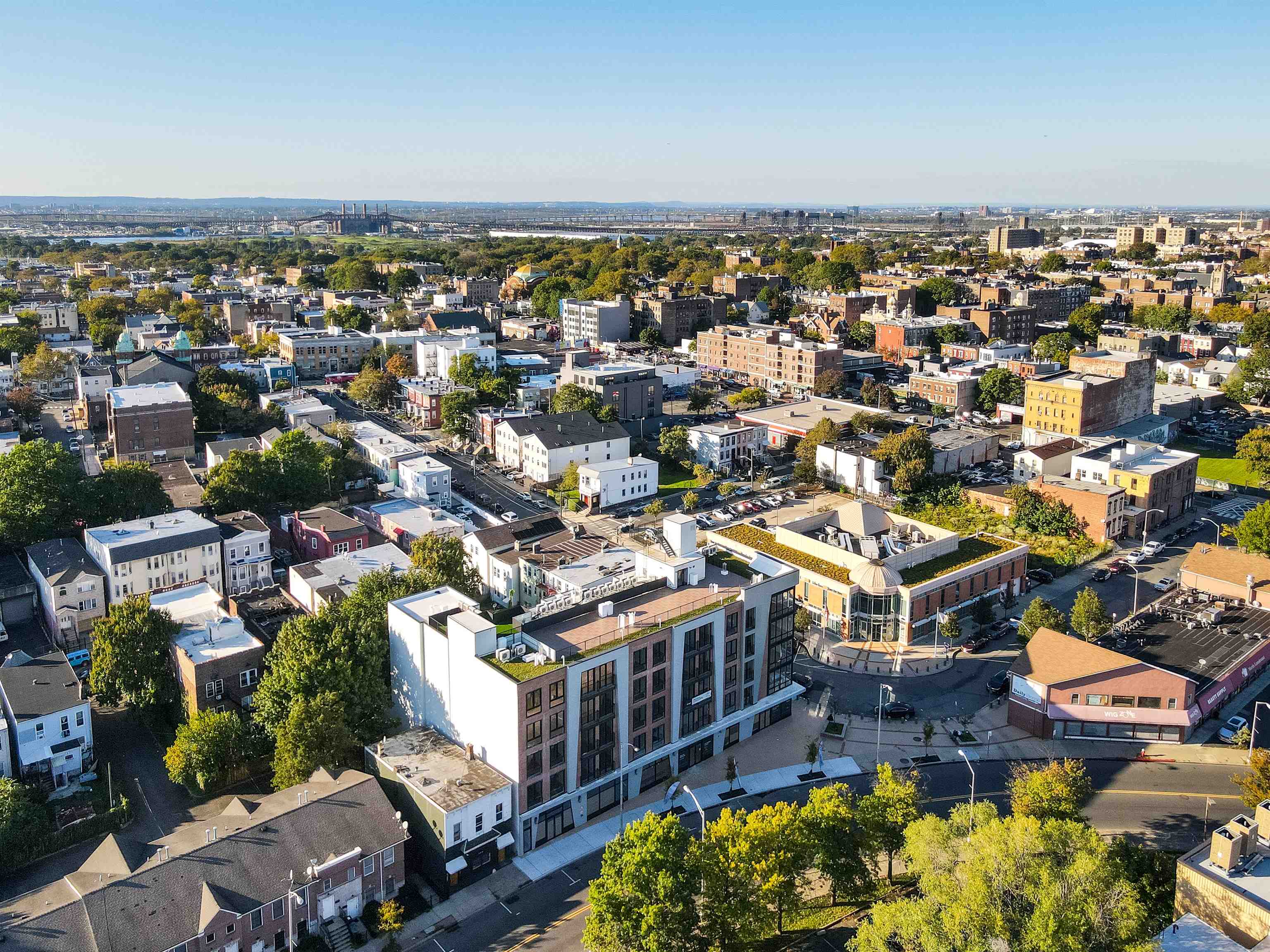 545 MARTIN LUTHER KING JR DR Unit: 501