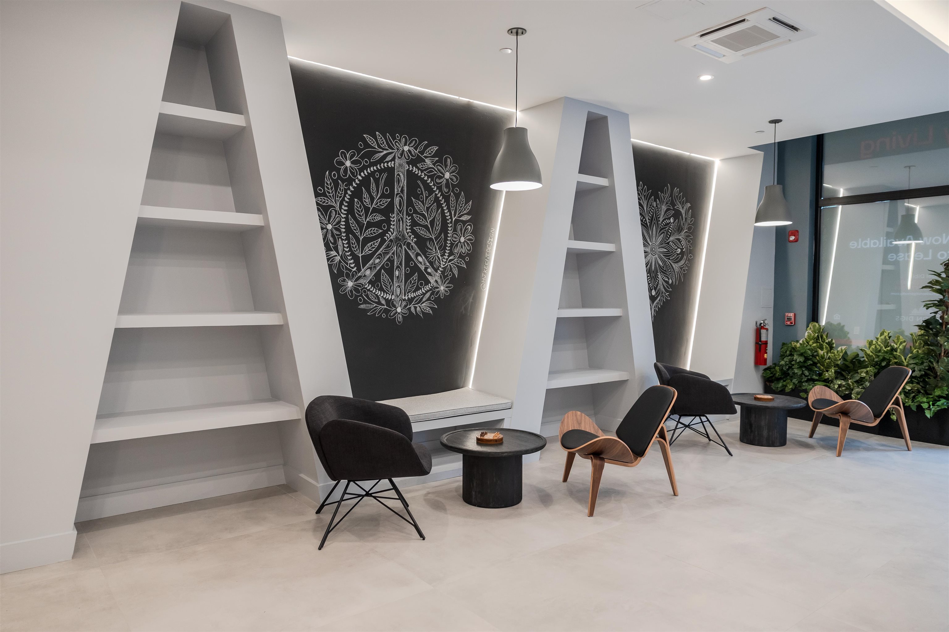 545 MARTIN LUTHER KING JR DR Unit: 501