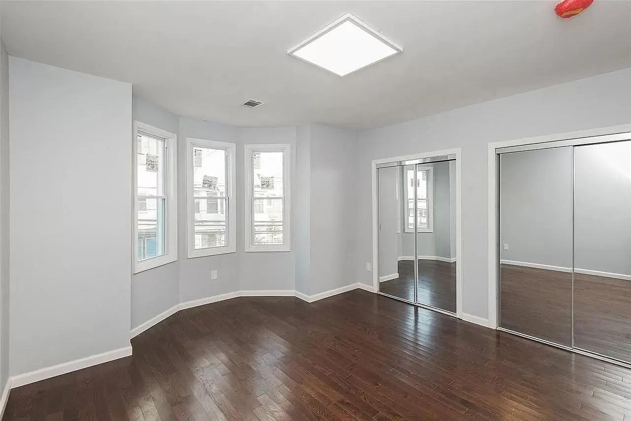 285 GRANT AVE Unit: 2