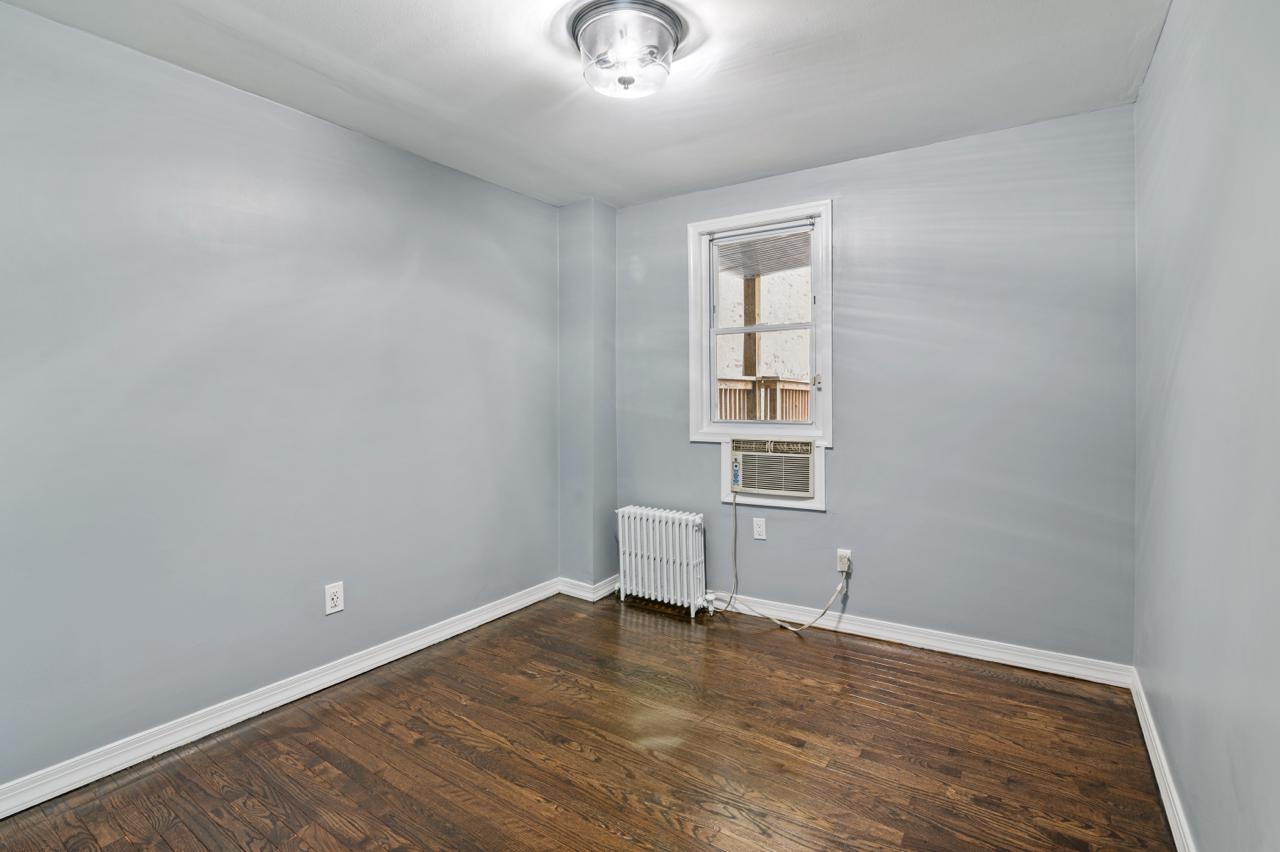 211 NEW YORK AVE Unit: 1