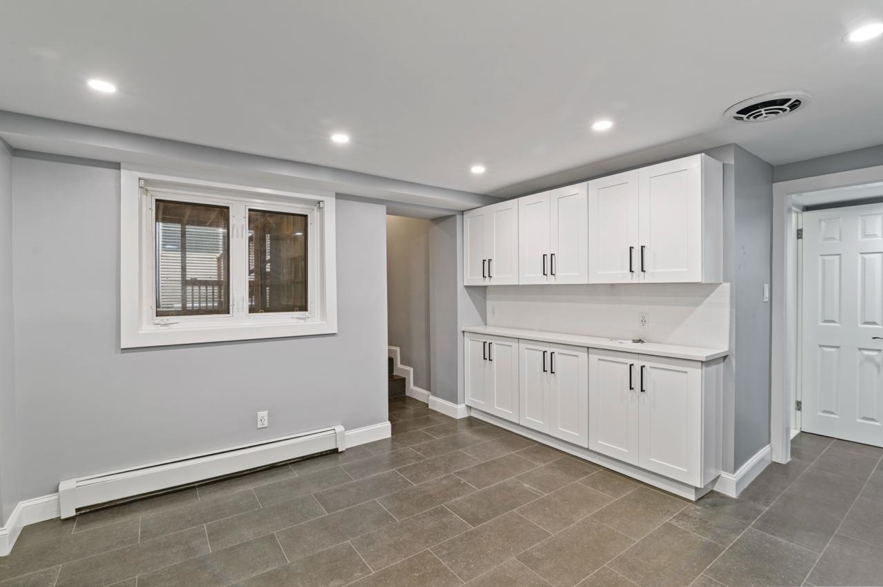 211 NEW YORK AVE Unit: 1