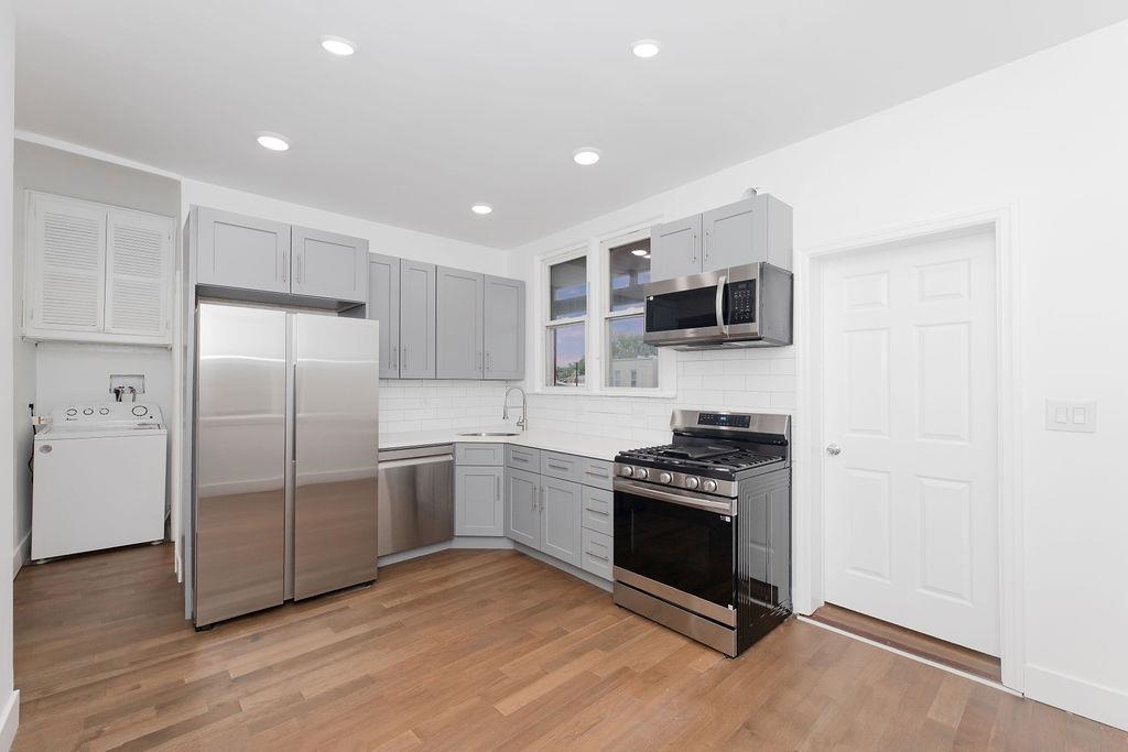 93 WEST 11TH ST
