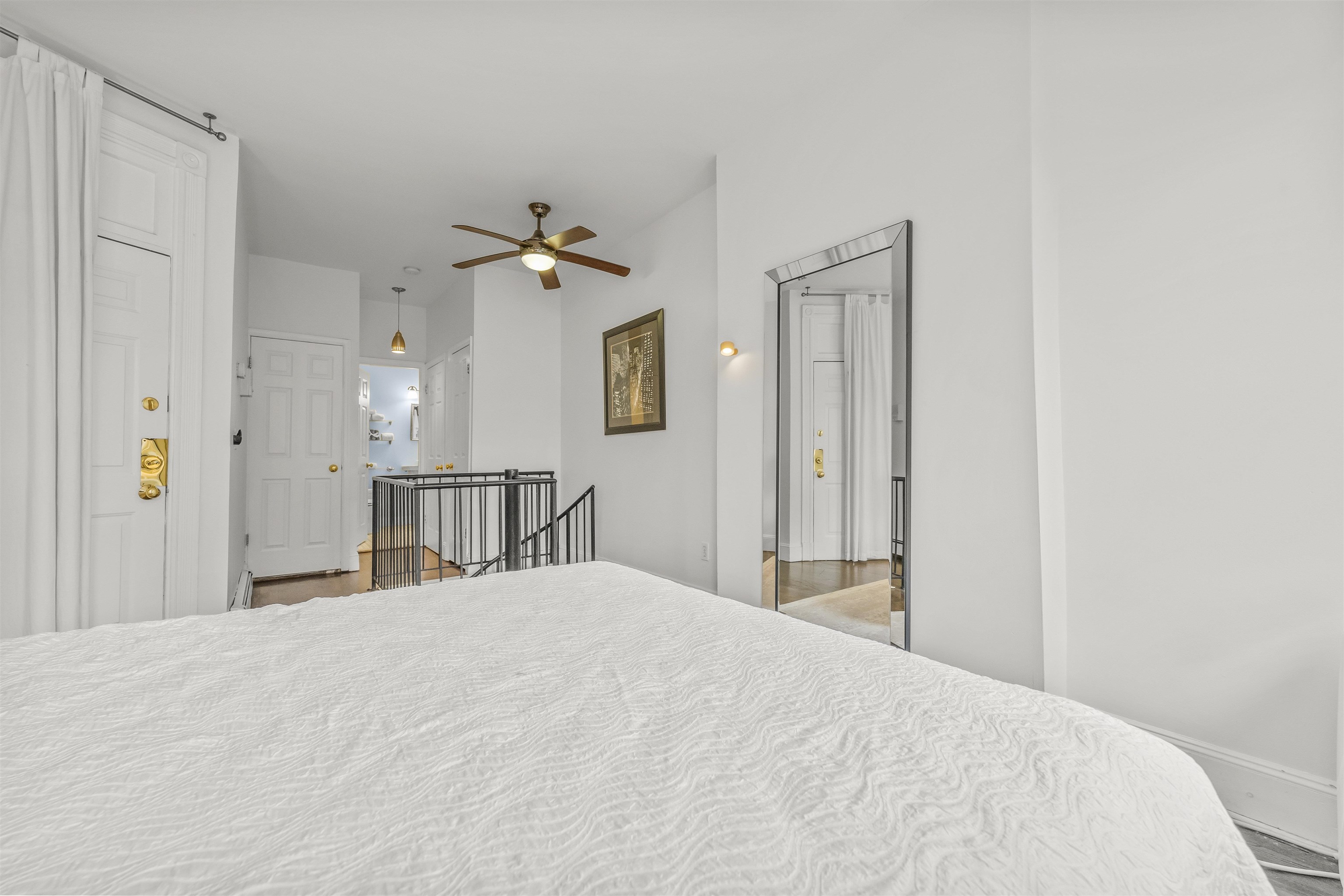 297 PAVONIA AVE Unit: 2A