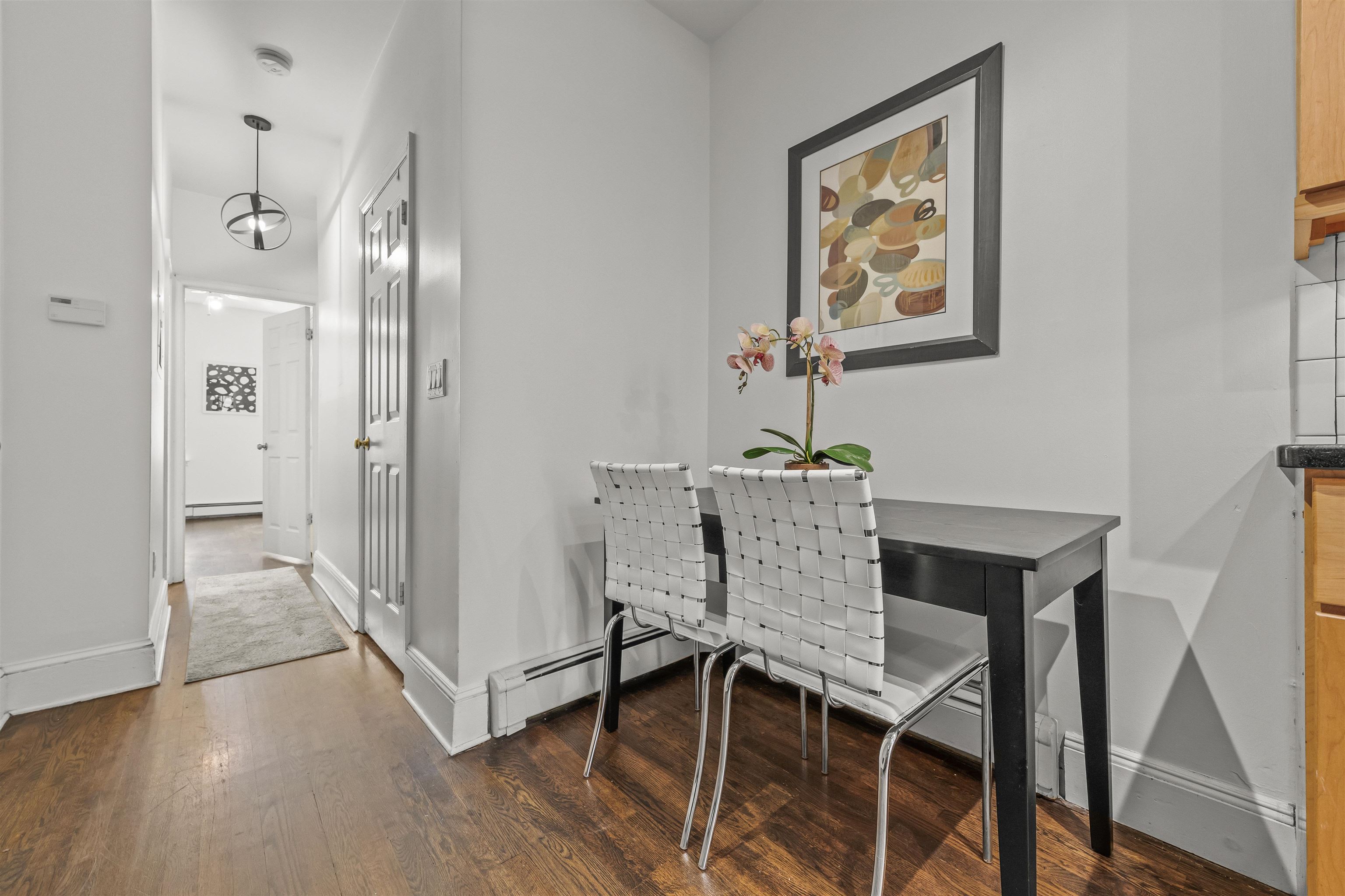 297 PAVONIA AVE Unit: 2A