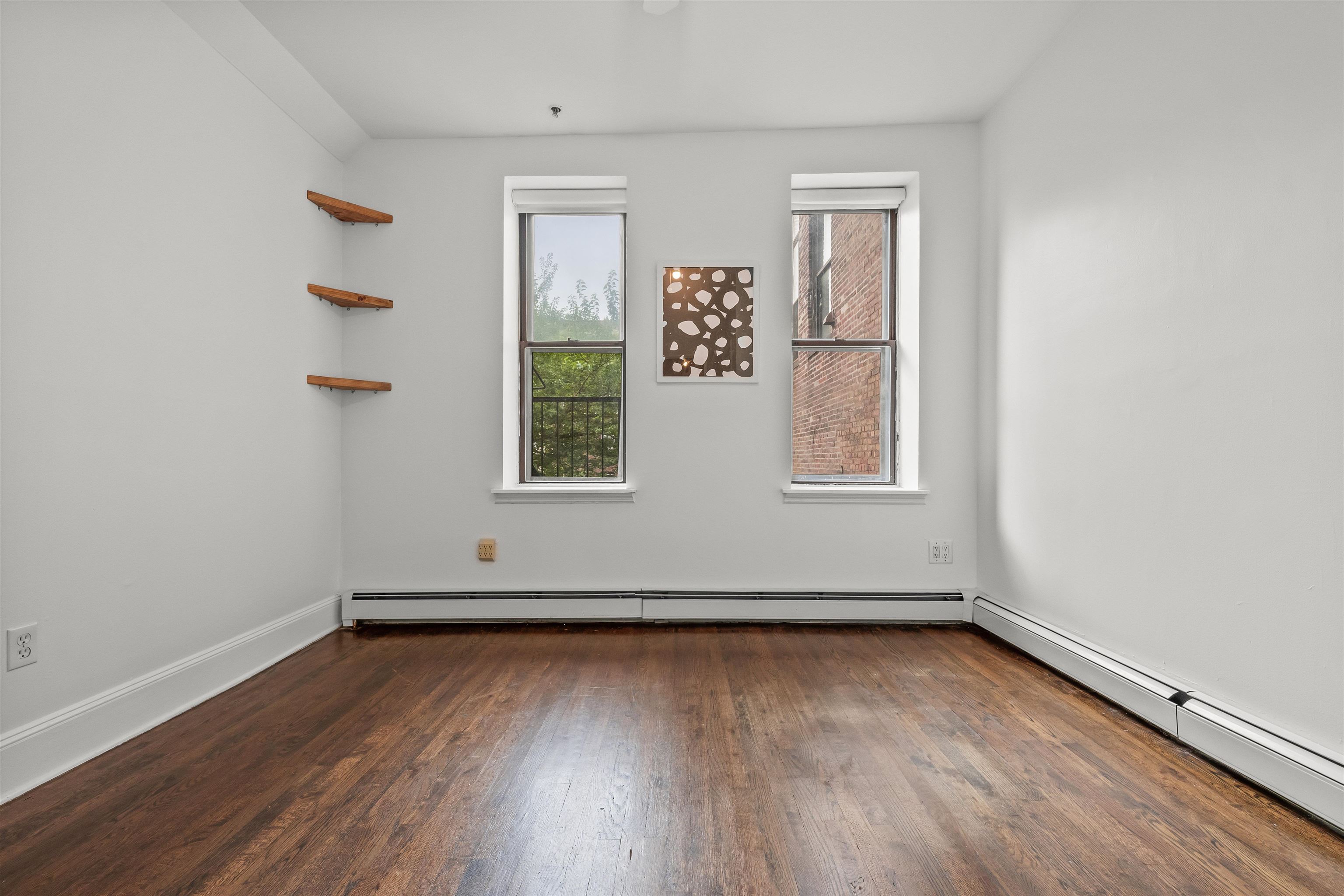 297 PAVONIA AVE Unit: 2A