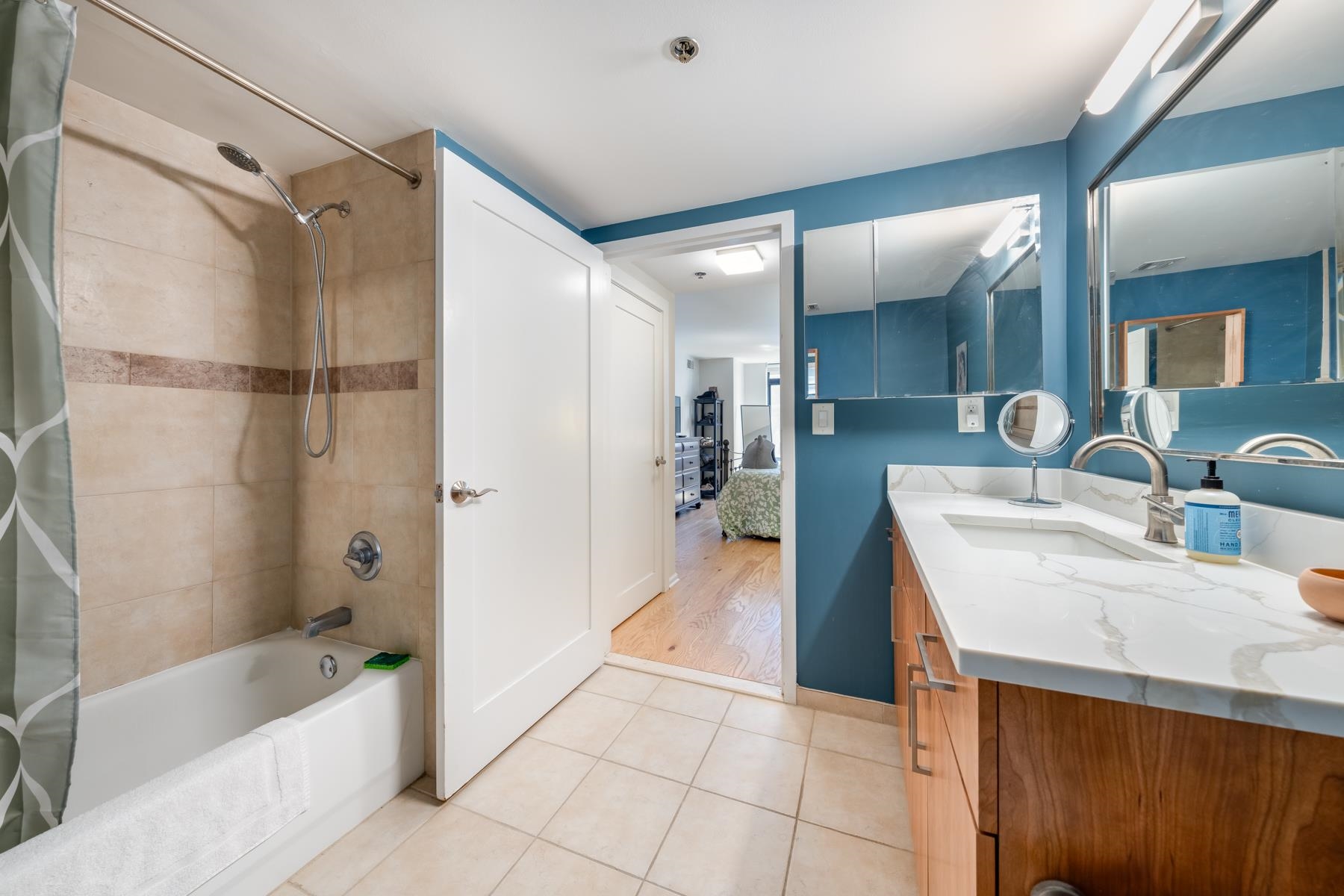 700 1ST ST Unit: 11M