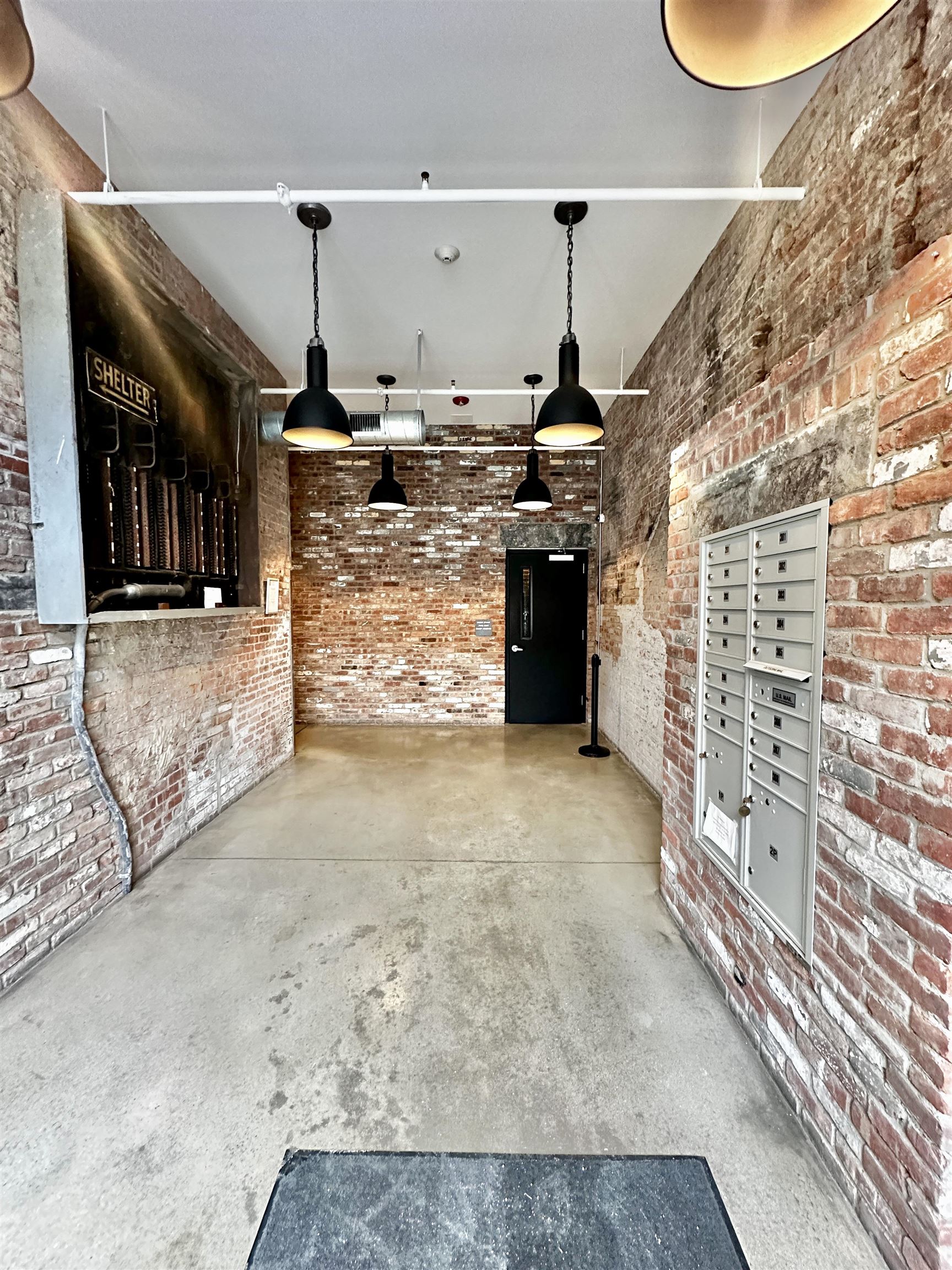 8 ERIE ST Unit: 306