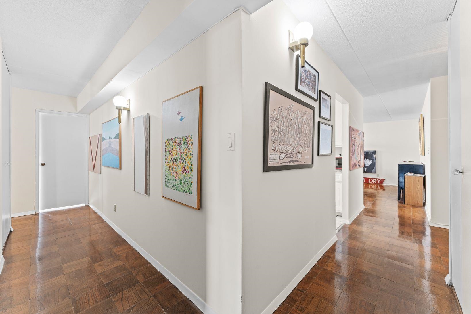 250 GORGE RD Unit: 14J