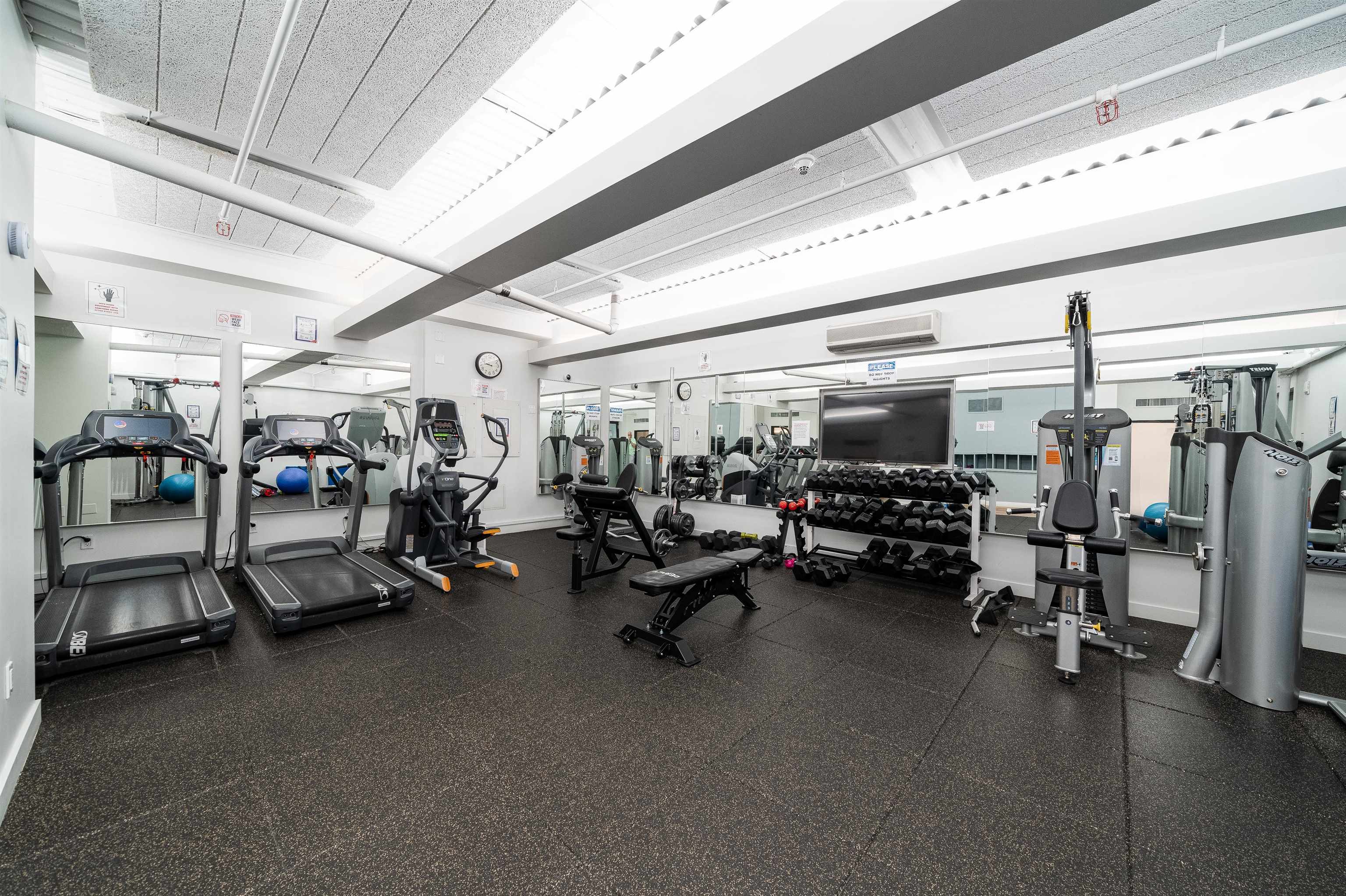 250 GORGE RD Unit: 14J
