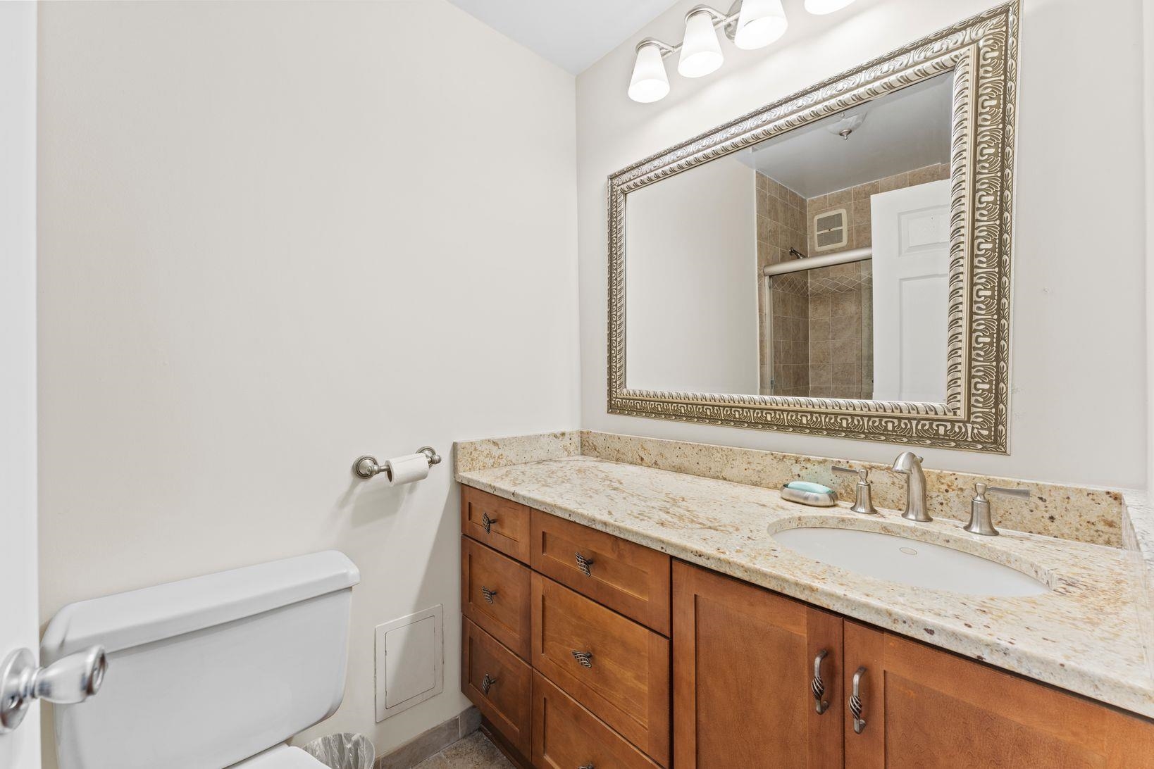 250 GORGE RD Unit: 14J