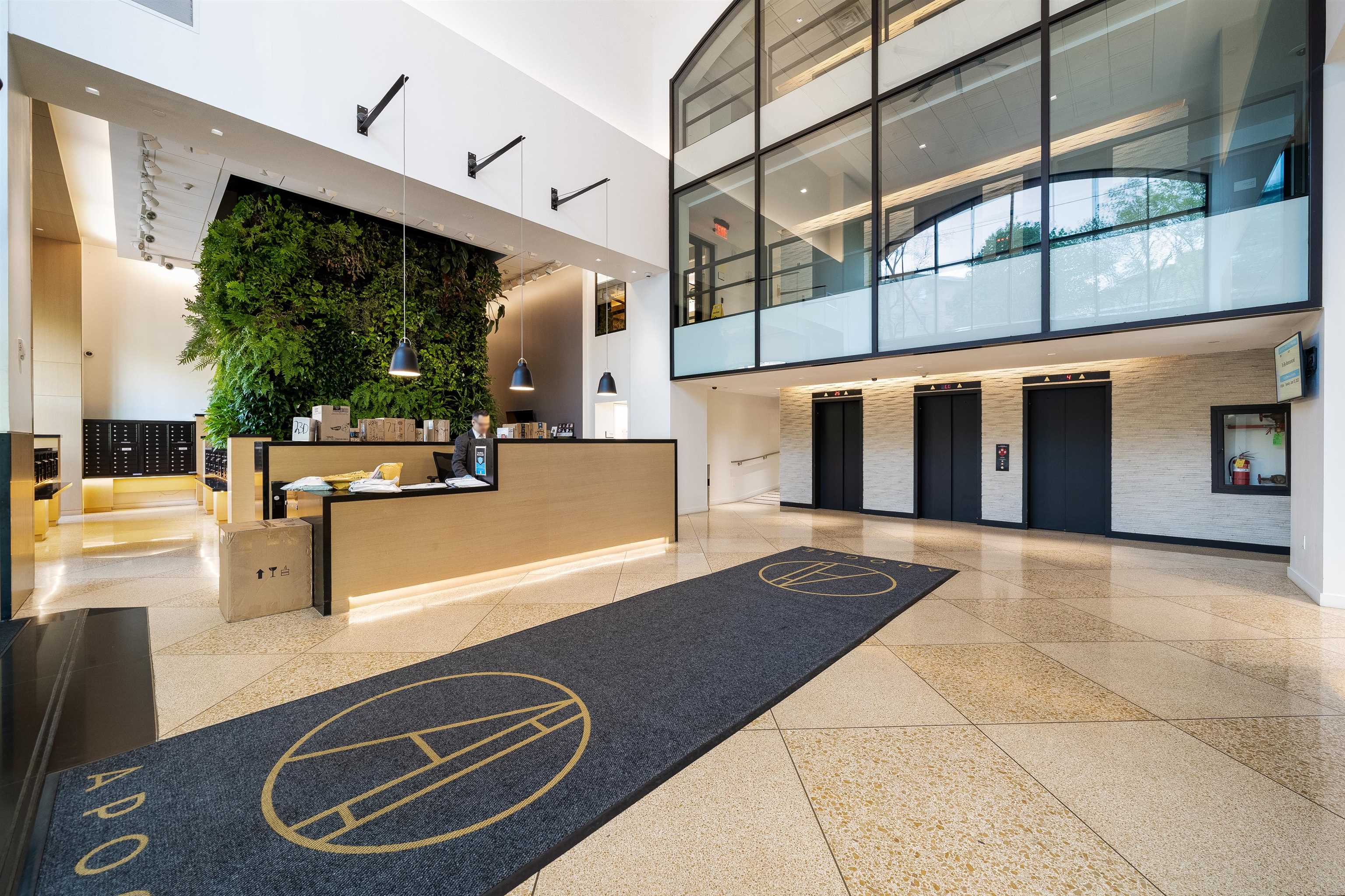 250 GORGE RD Unit: 14J