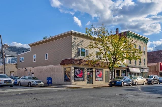 794 BROADWAY Unit: 2