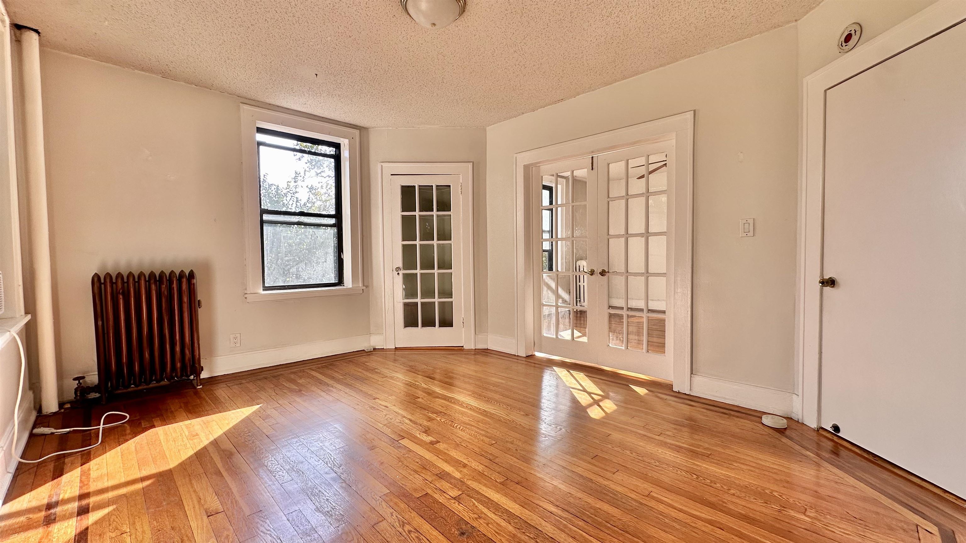 75 FAIRVIEW AVE Unit: 34