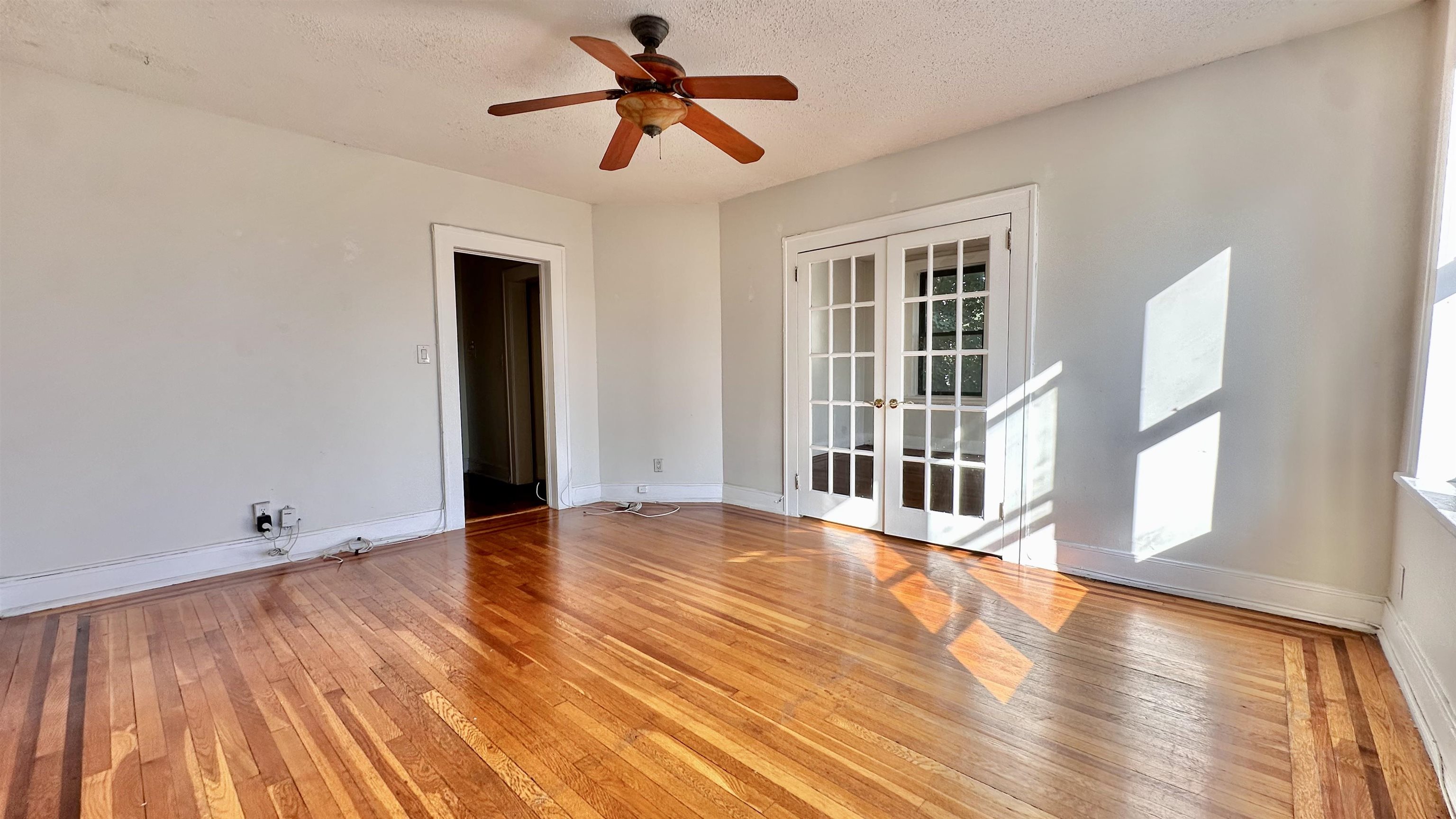 75 FAIRVIEW AVE Unit: 34