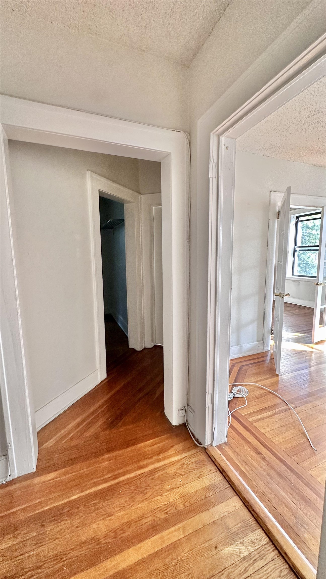 75 FAIRVIEW AVE Unit: 34